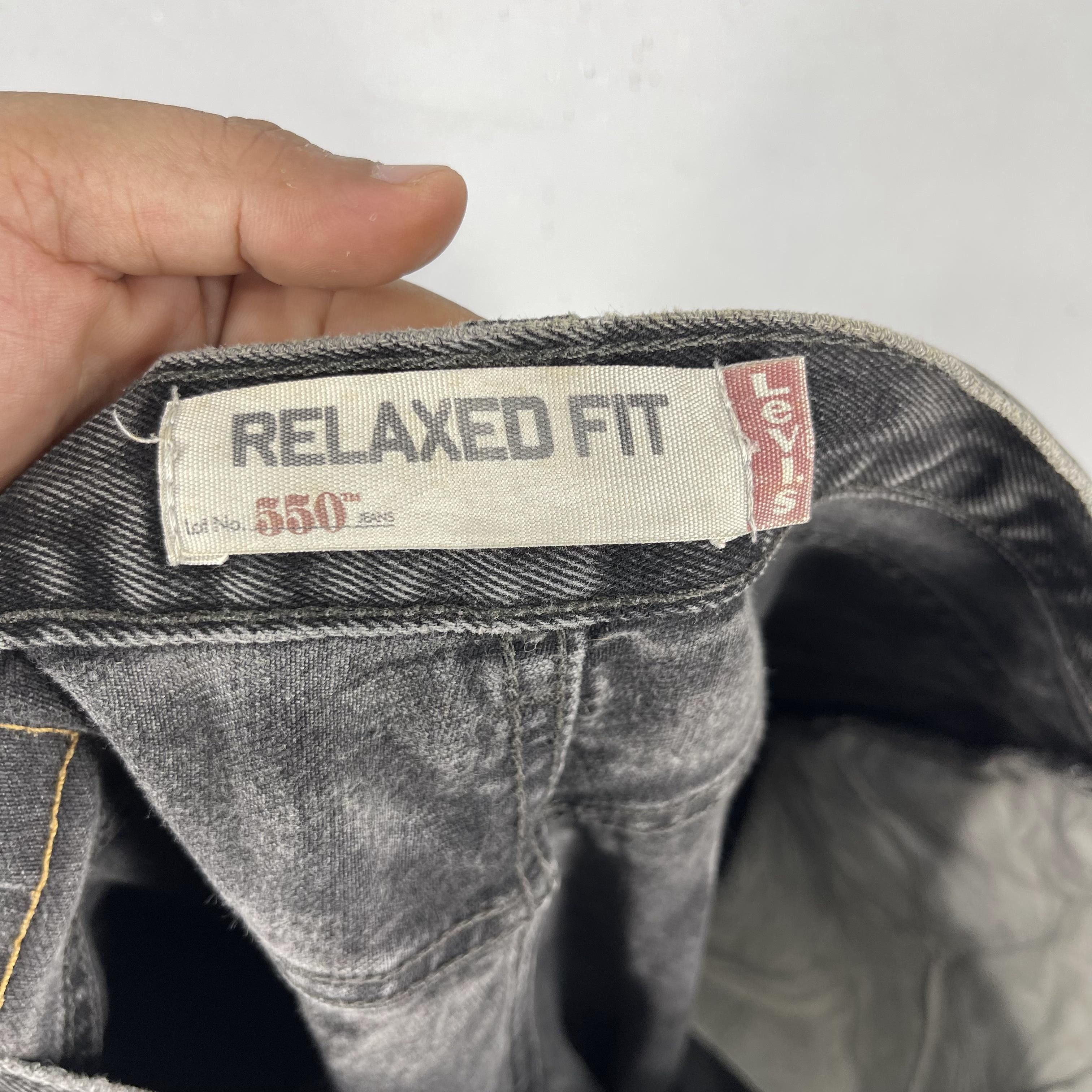 Jean × Levi's Size 32 Vintage Levis 550 Distressed Reinforced Jeans Size US 32 / EU 48 - 8 Thumbnail