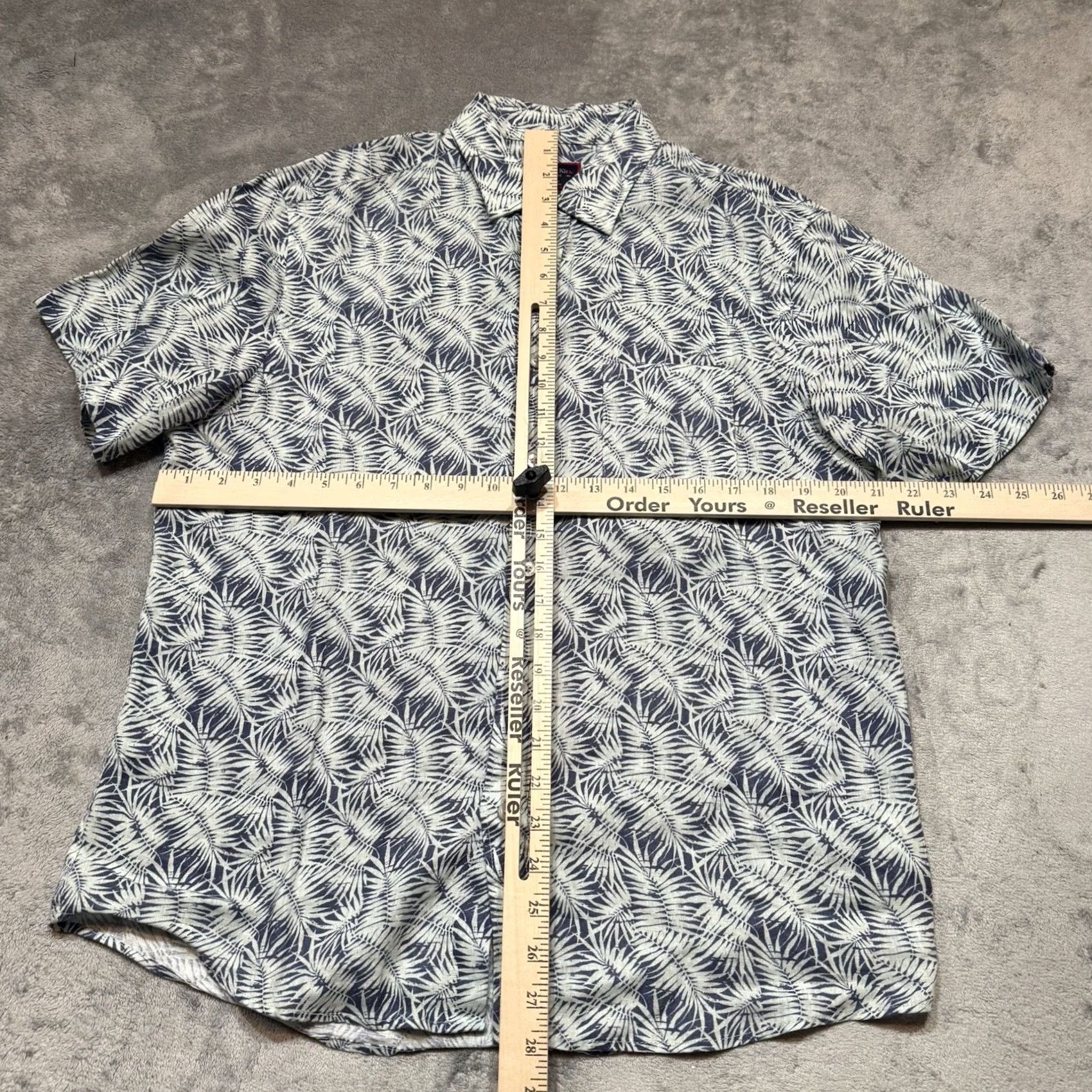 UNTUCKit UNTUCKit Shirt Mens Medium Blue Linen Hawaiian Leaf Print Button Up Casual Size US M / EU 48-50 / 2 - 4 Thumbnail