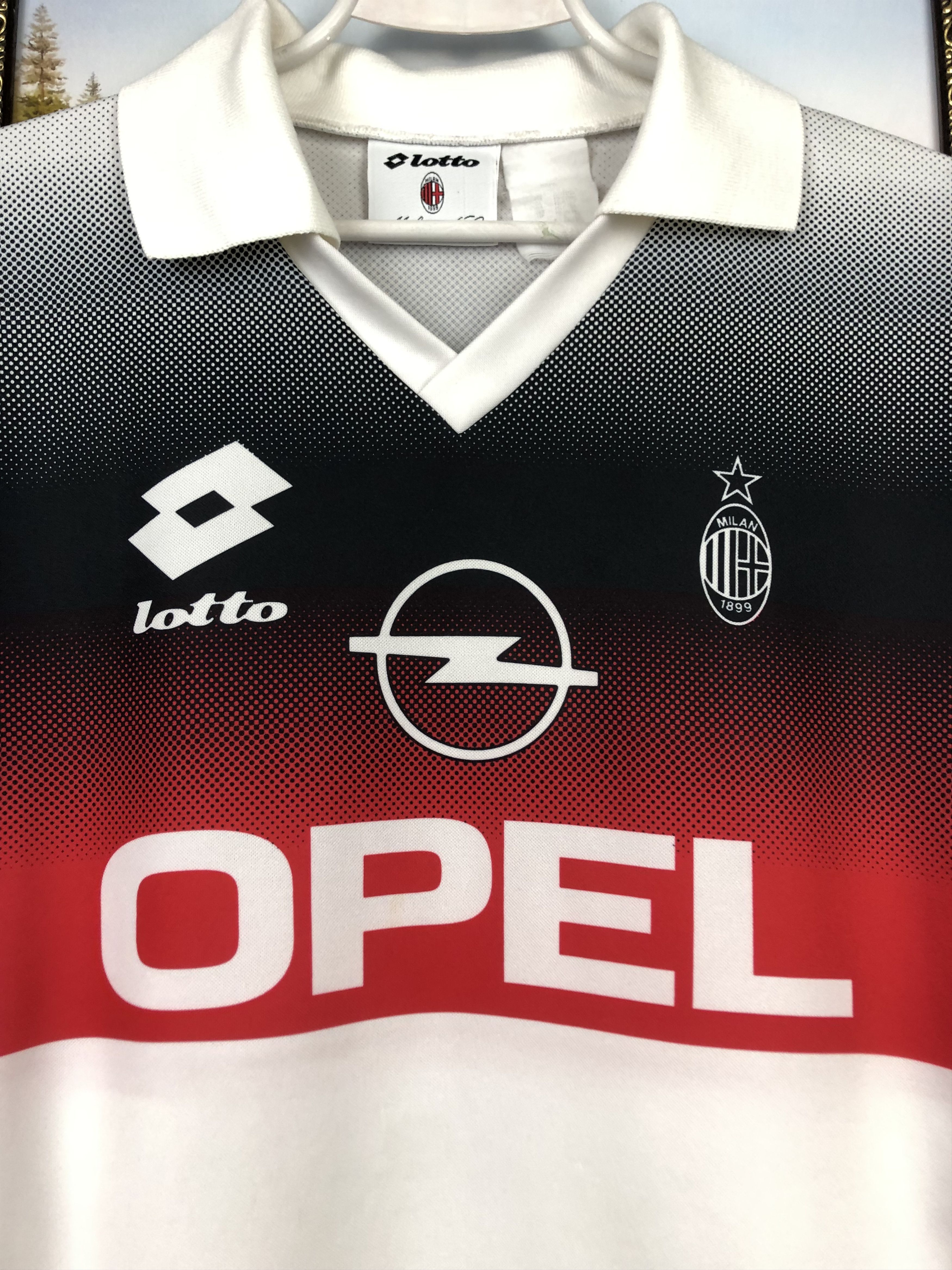 Lotto Sport Vintage Lotto Milan Football Shirt Soccer Long Sleeve Tee Size US L / EU 52-54 / 3 - 3 Thumbnail