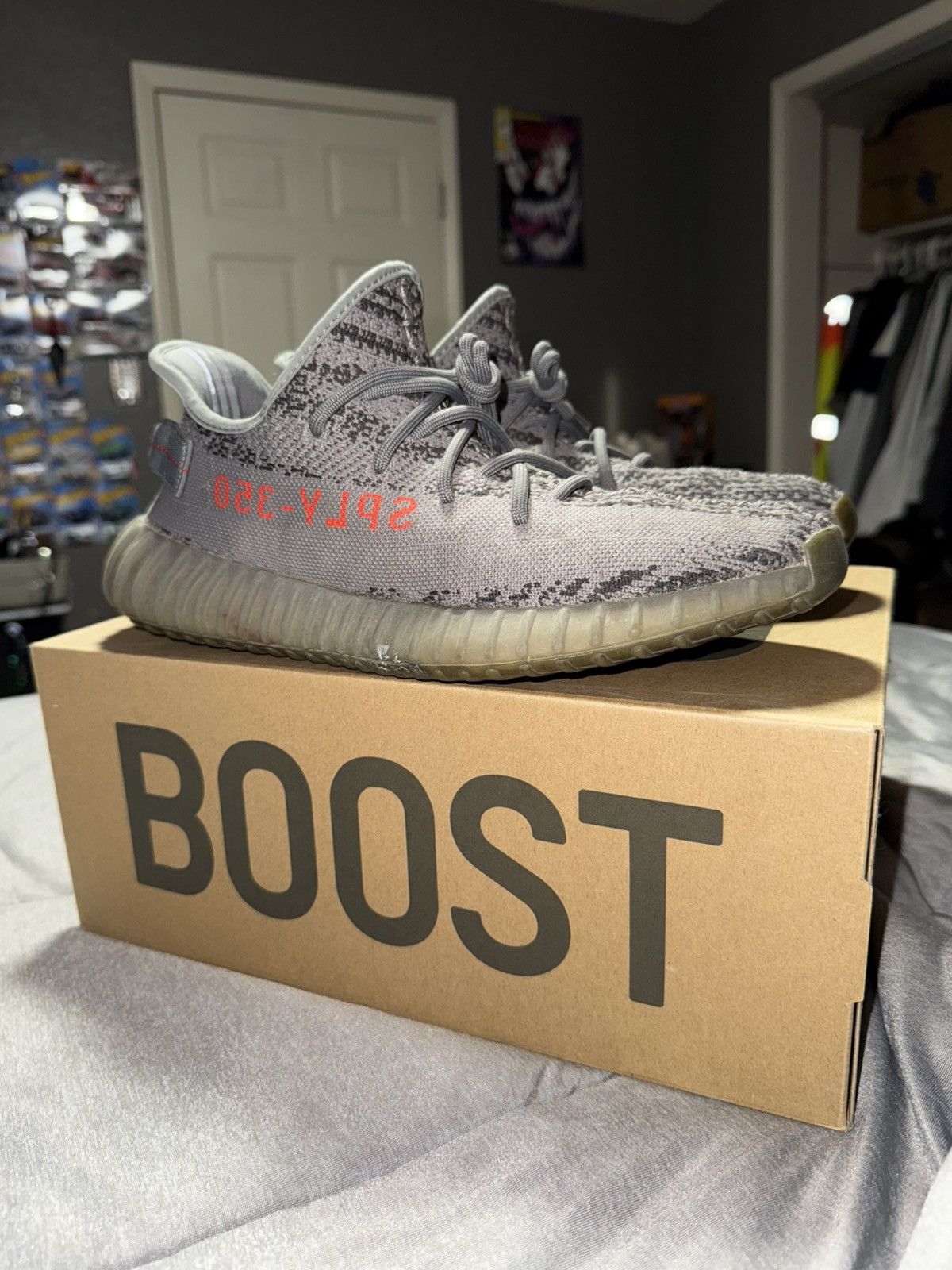 Yeezy adidas Yeezy Boost 350 V2 Beluga 2.0 Size US 10 / EU 43 - 2 Thumbnail