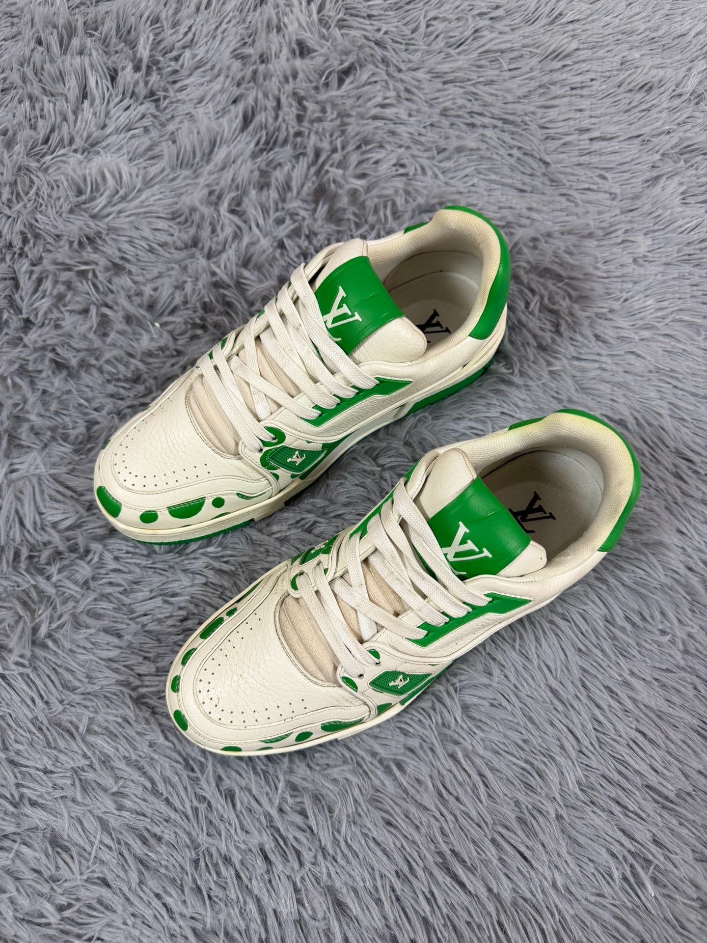 Louis Vuitton Louis Vuitton Training Green Lowtop Sneakers 7.5 Men Size US 7.5 / EU 40-41 - 1 Thumbnail