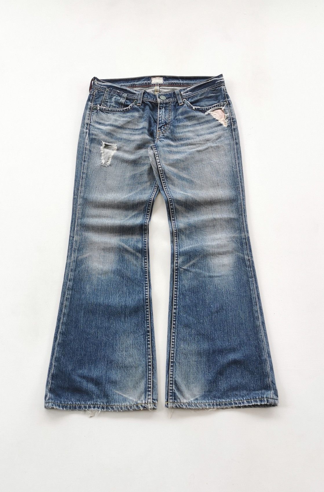 Levi's Vintage Levis Redloop Flare Distressed Jeans Size 32" / US 10 / IT 46 - 1 Thumbnail