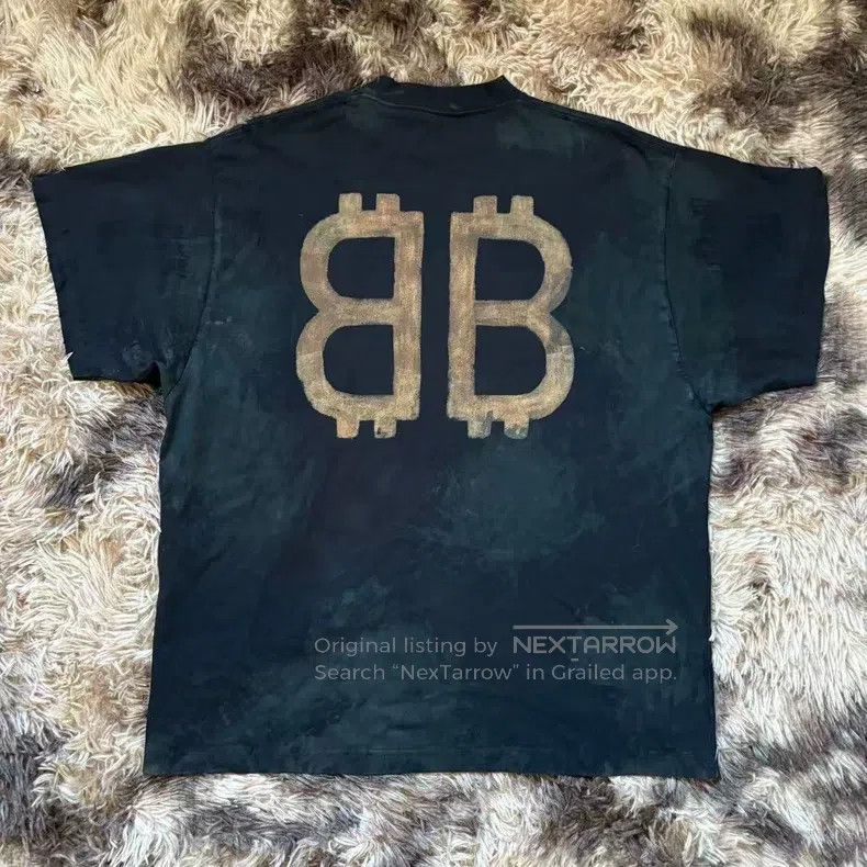 Balenciaga Balenciaga Black Distressed Double B Bitcoin Short Sleeve Size US S / EU 44-46 / 1 - 2 Thumbnail