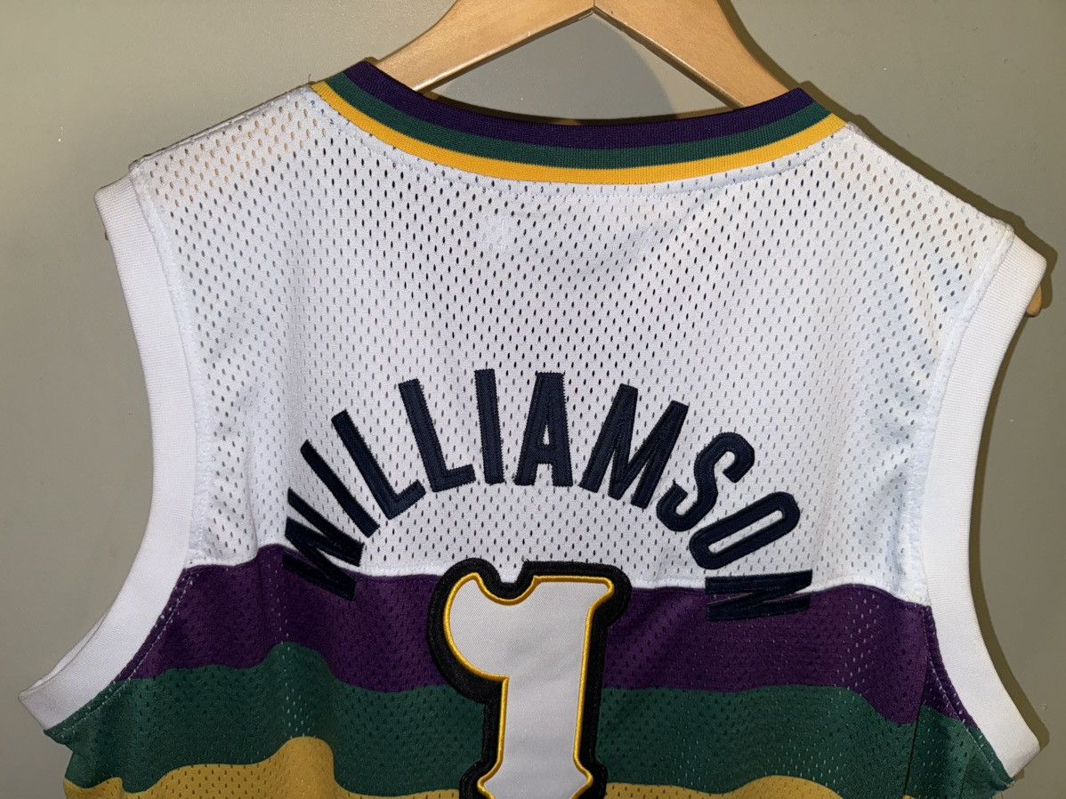 Other Griffins HS ZION WILLIAMSON bball jersey, NEW, size 2XL Size US XXL / EU 58 / 5 - 4 Thumbnail