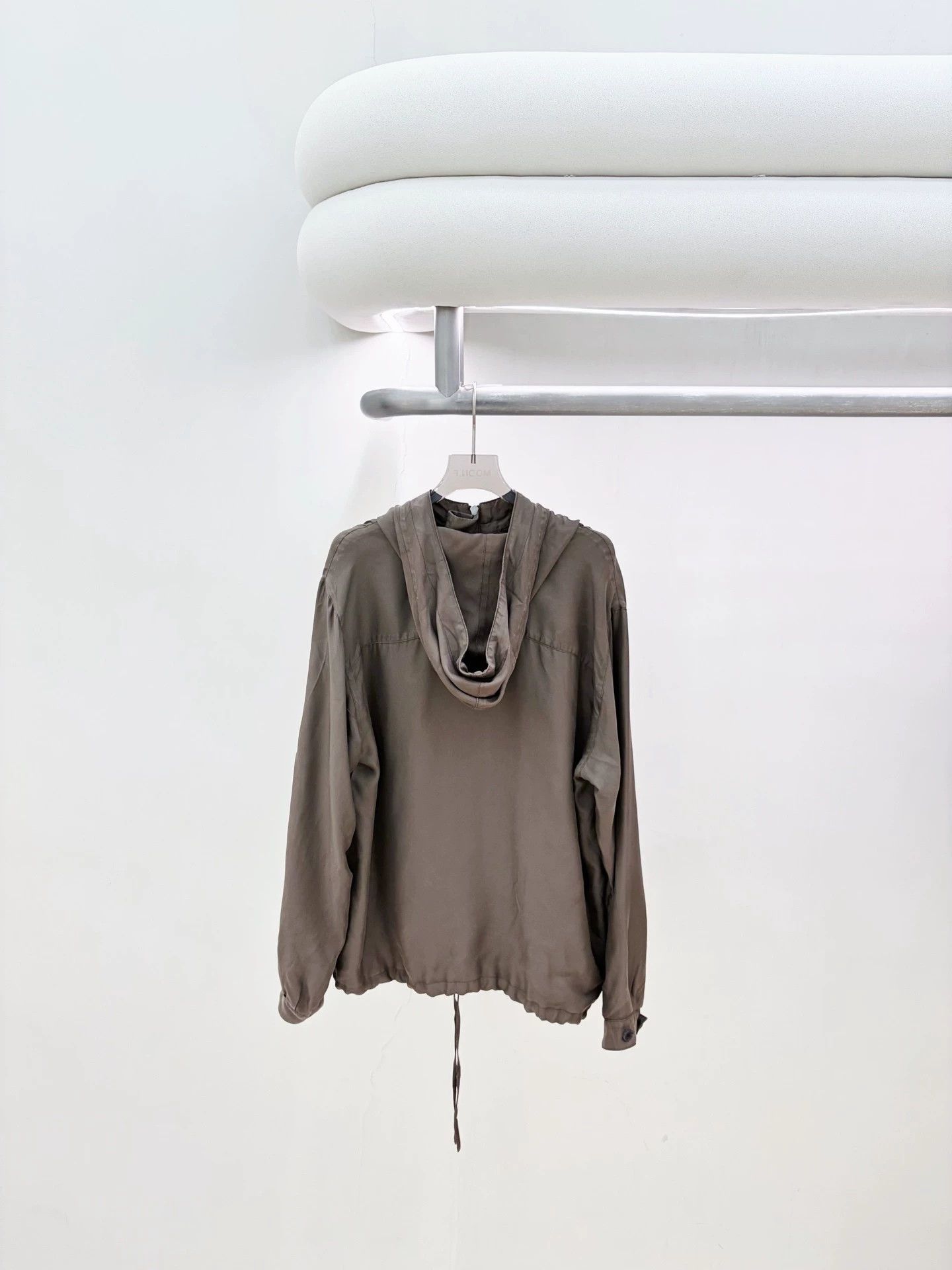 Prada Prada Dark Green Pull-over Jacket 36 Size XS / US 0-2 / IT 36-38 - 2 Thumbnail