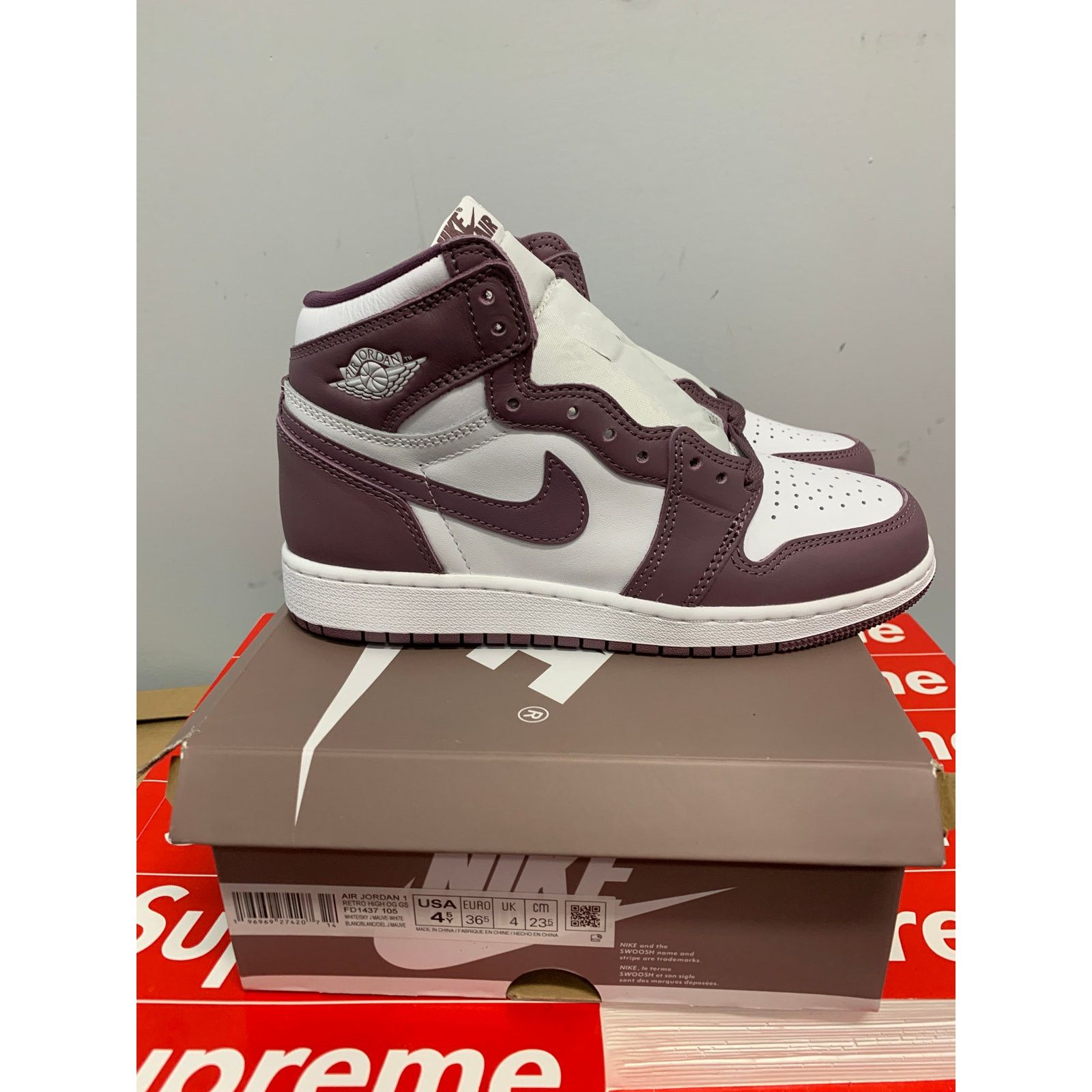 Nike Jordan 1 Retro High OG Mauve GS Size 4.5Y NEW SHIPS NOW Size US 5 / EU 37 - 1 Thumbnail