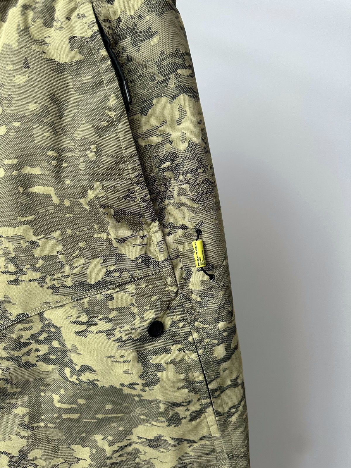 NWT $400 Nike Tech Woven Cordura Utility Camo Tactical Pants