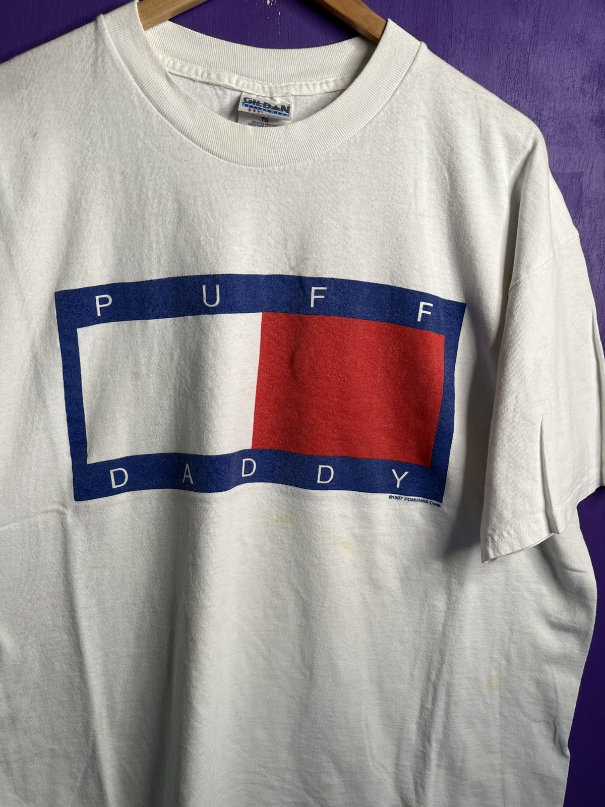 Band Tees × Rap Tees × Vintage Vintage 1997 Puff daddy Hilfiger logo tour tee Size US XL / EU 56 / 4 - 3 Thumbnail