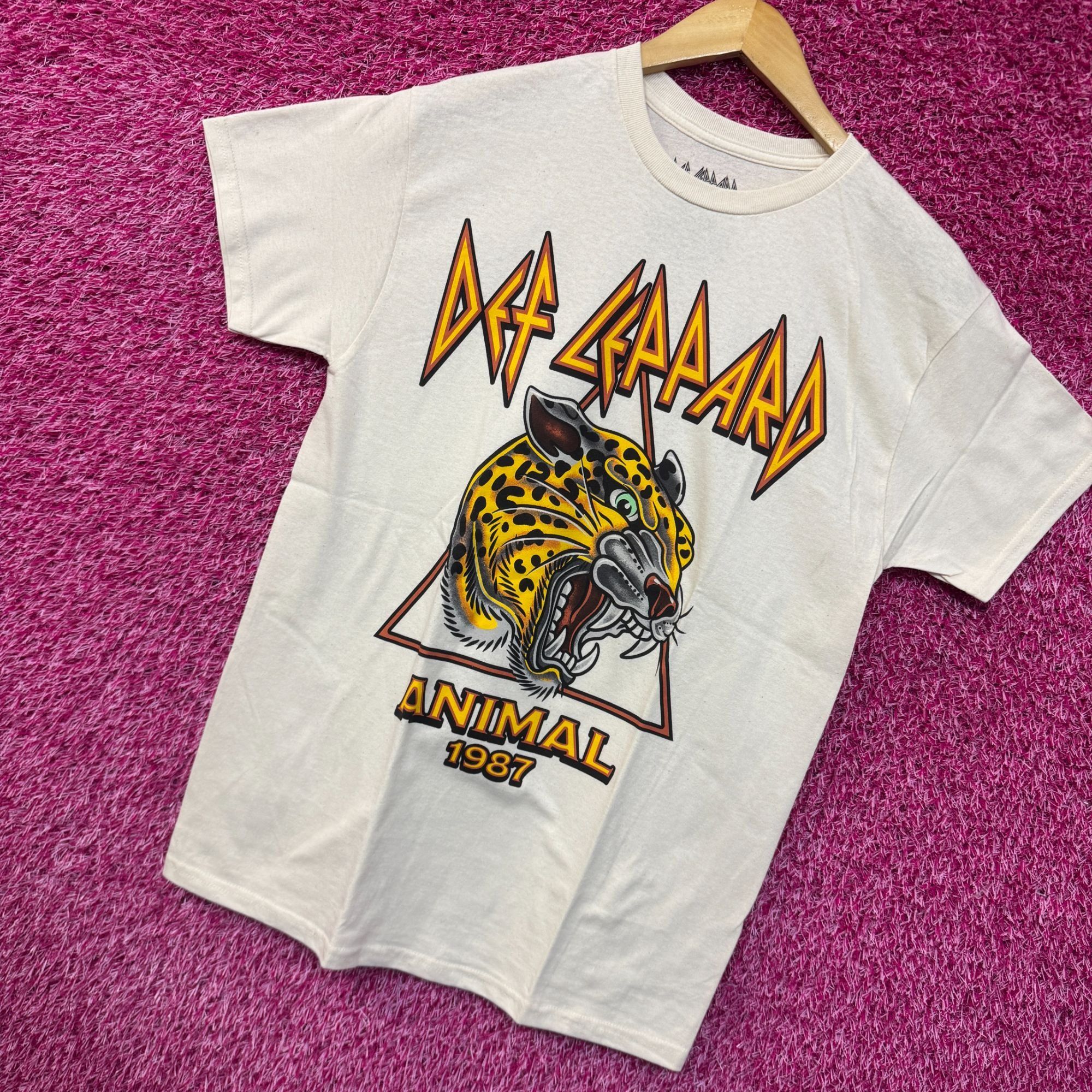 Def Leppard Def Leppard Animal 1987 Americana Tattoo Heavy Metal Tee M Size US M / EU 48-50 / 2 - 3 Thumbnail