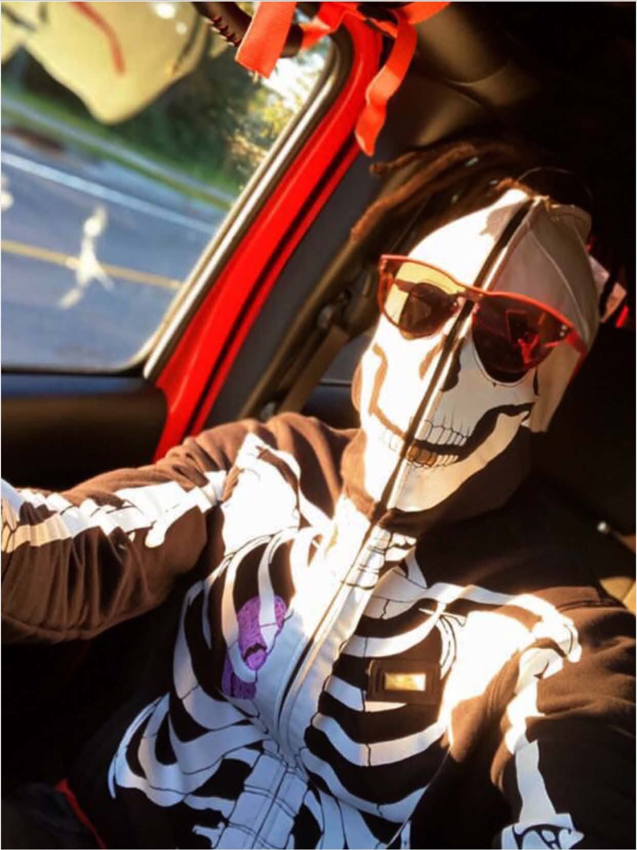 LRG LRG Dead Serious Skeleton Hoodie Jacket “Kanye West” Size US XL / EU 56 / 4 - 7 Thumbnail