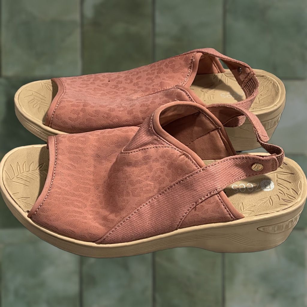 Bzees Dakota Slingback Platform Sandals Animal Print Rose Pink size 9 Women Slingback Wedge Sandal Casual Spring Summer US 9