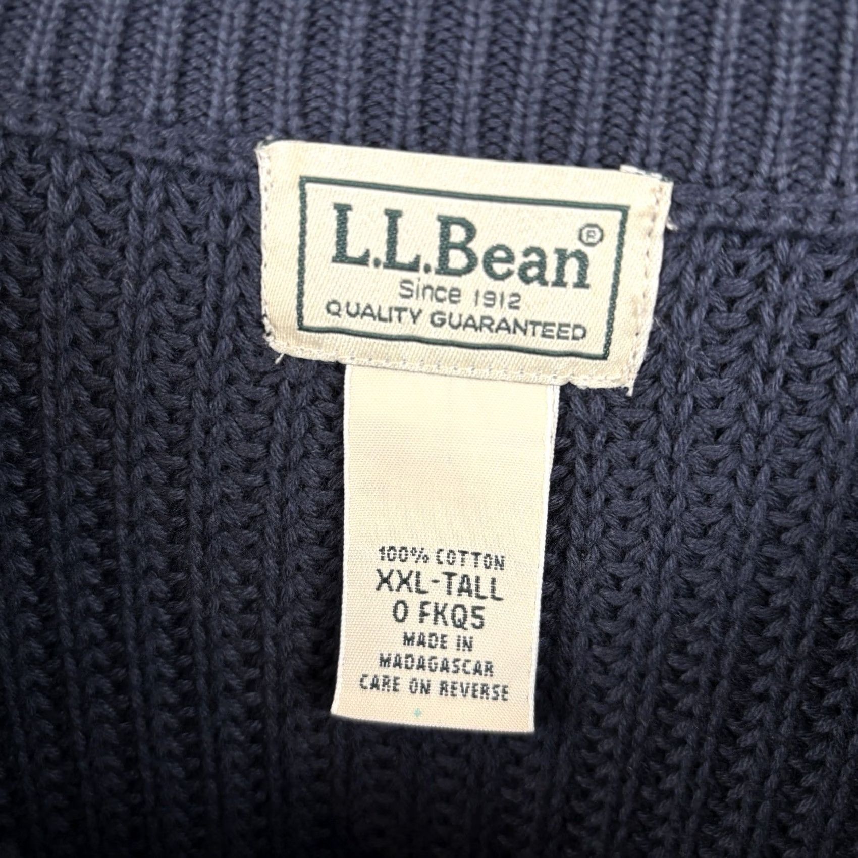 Vintage VINTAGE L.L.Bean Sweater Mens 2XLT Navy Crewneck Rib Knit Cotton Fisherman 90s Military Classic Size US XXL / EU 58 / 5 - 3 Thumbnail