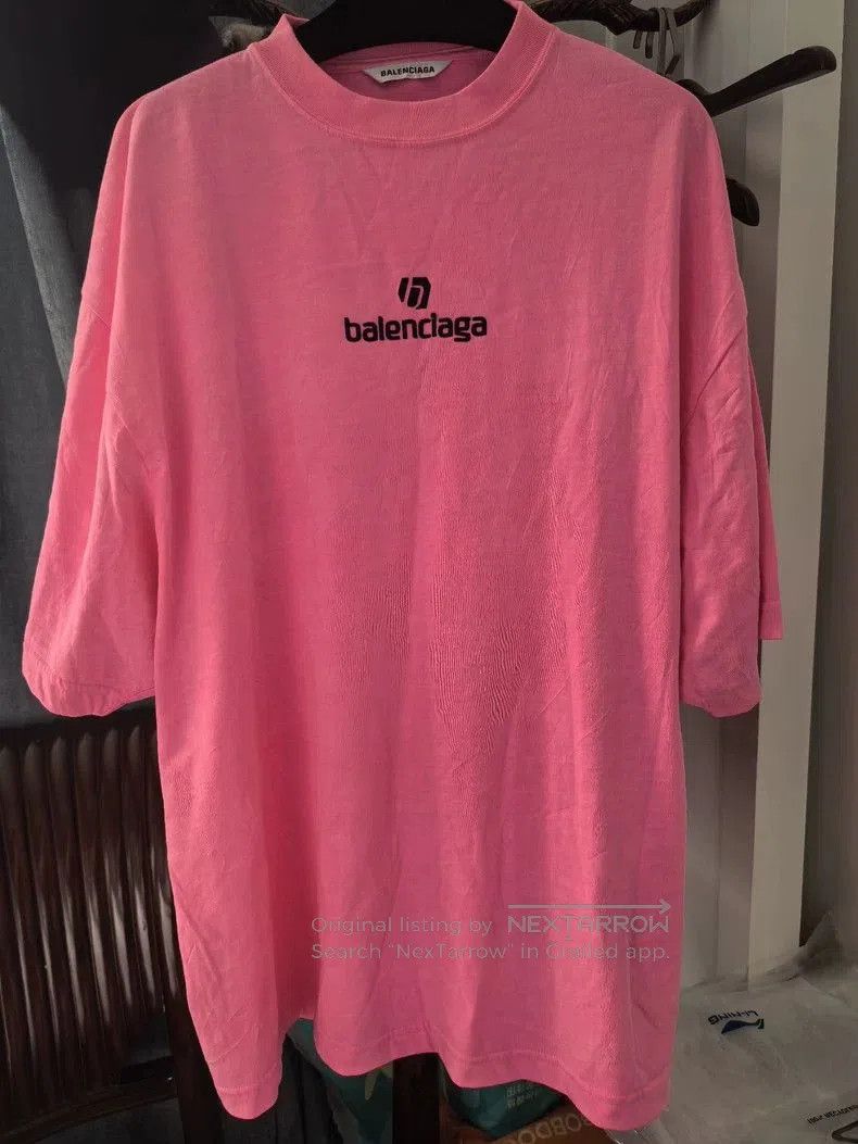 Balenciaga Balenciaga SS21 Embroidered Pink T-shirt. Size US S / EU 44-46 / 1 - 1 Thumbnail