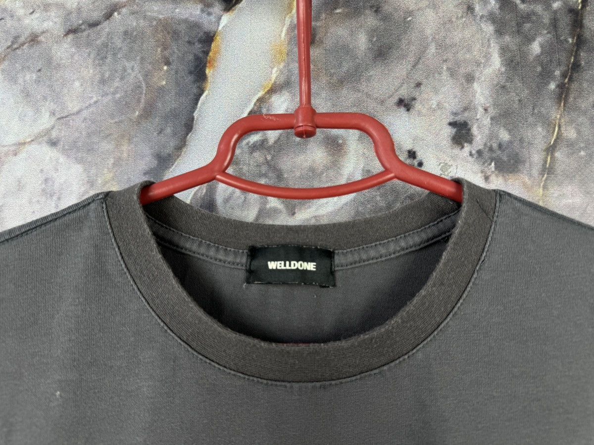 WE11DONE We11done Bandana Print T-Shirt Khaki Streetwear Graphic Tee Size US L / EU 52-54 / 3 - 7 Thumbnail
