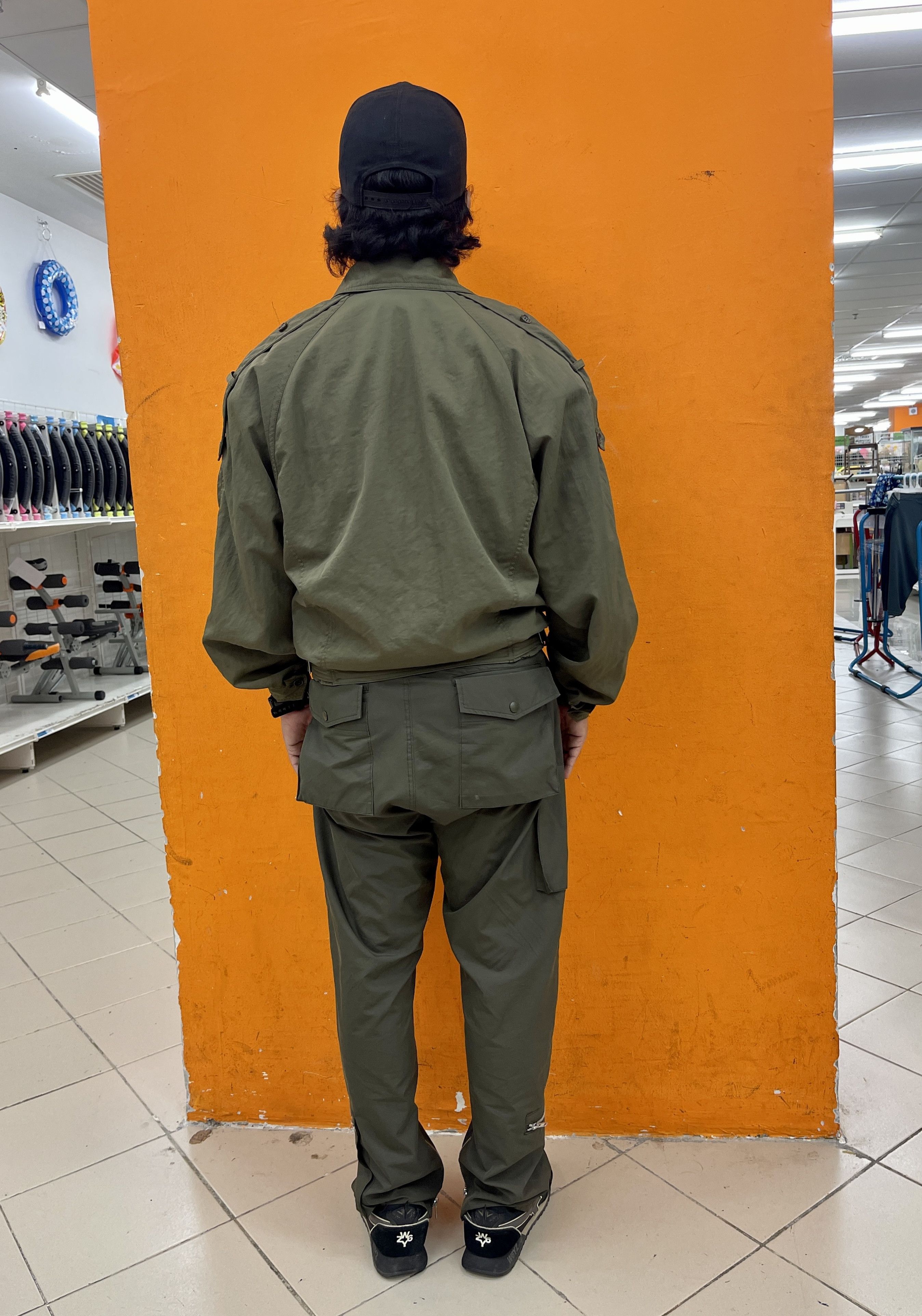 Issey Miyake ISSEY MIYAKI TETE HOMME OLIVE GREEN BOMBER JACKET Size US M / EU 48-50 / 2 - 2 Thumbnail