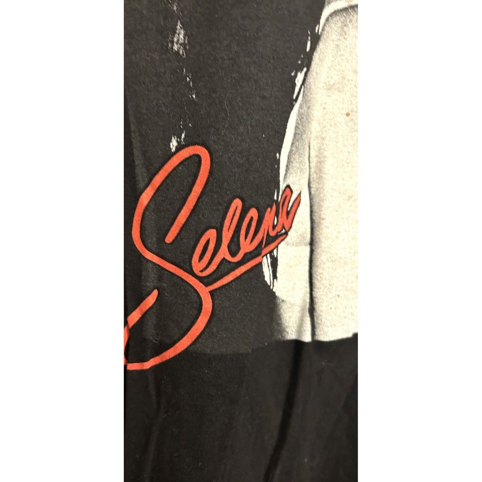 Vintage Selena Shirt Women XS Black Short Sleeve Crew Neck 100 Cotton Graphic | T-Shirt | Regular Fit | Black, White Size XS / US 0-2 / IT 36-38 - 6 Thumbnail
