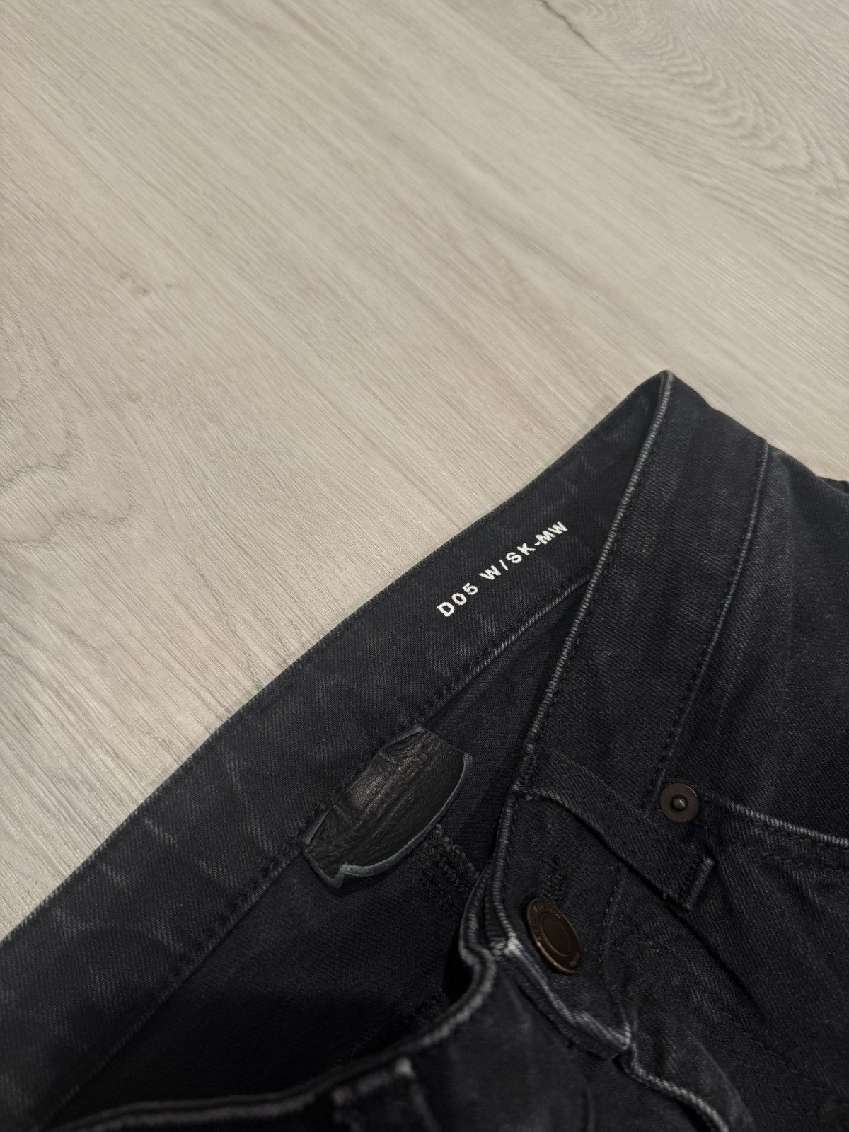 Saint Laurent Paris s/s 2021 black skinny jeans!! Size US 26 / EU 42 - 6 Thumbnail