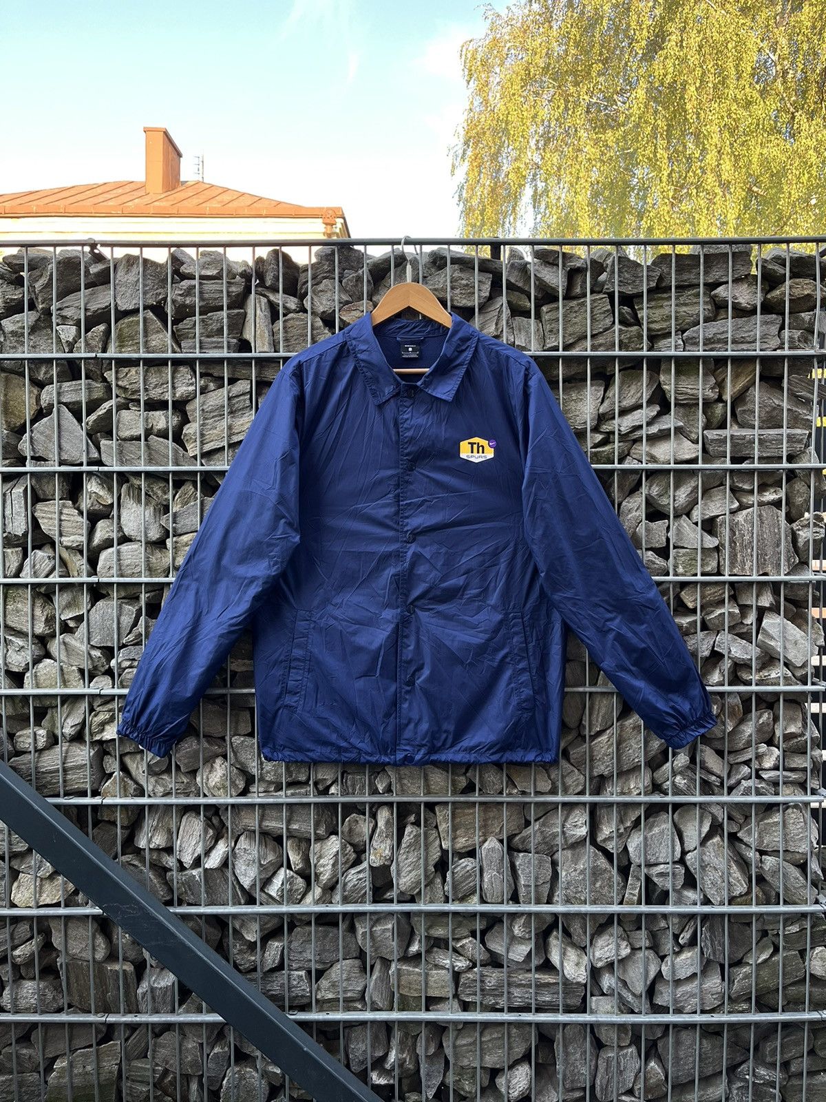 Nike Nike Tn Tottenham Spurs Jacket Coach Y2K Shield Logo Size US L / EU 52-54 / 3 - 3 Thumbnail