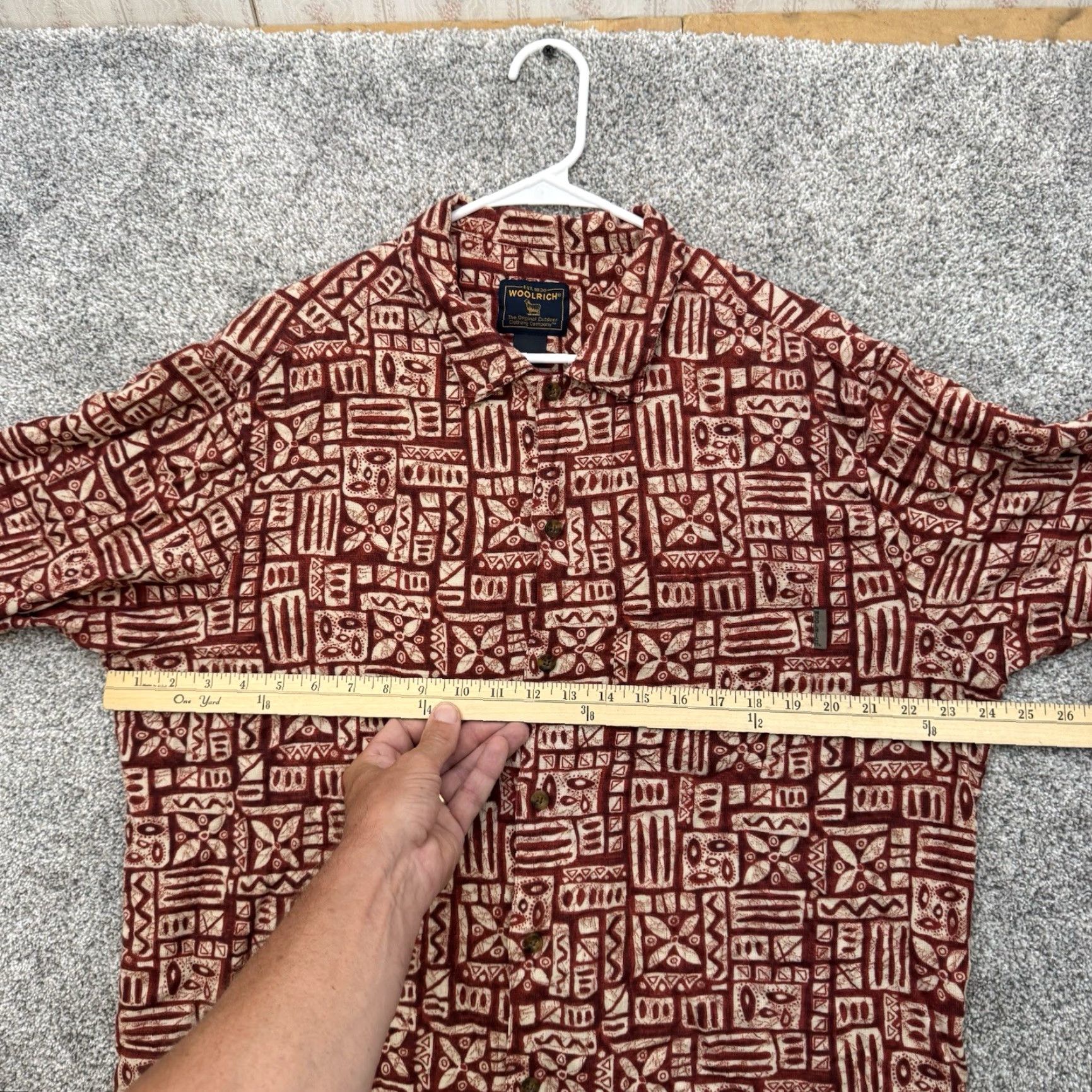 Vintage VINTAGE Woolrich Button-Up Shirt L Red Geometric 90s Aztec Bohemian Outdoor Tribal Southwest Mens Size US L / EU 52-54 / 3 - 2 Thumbnail