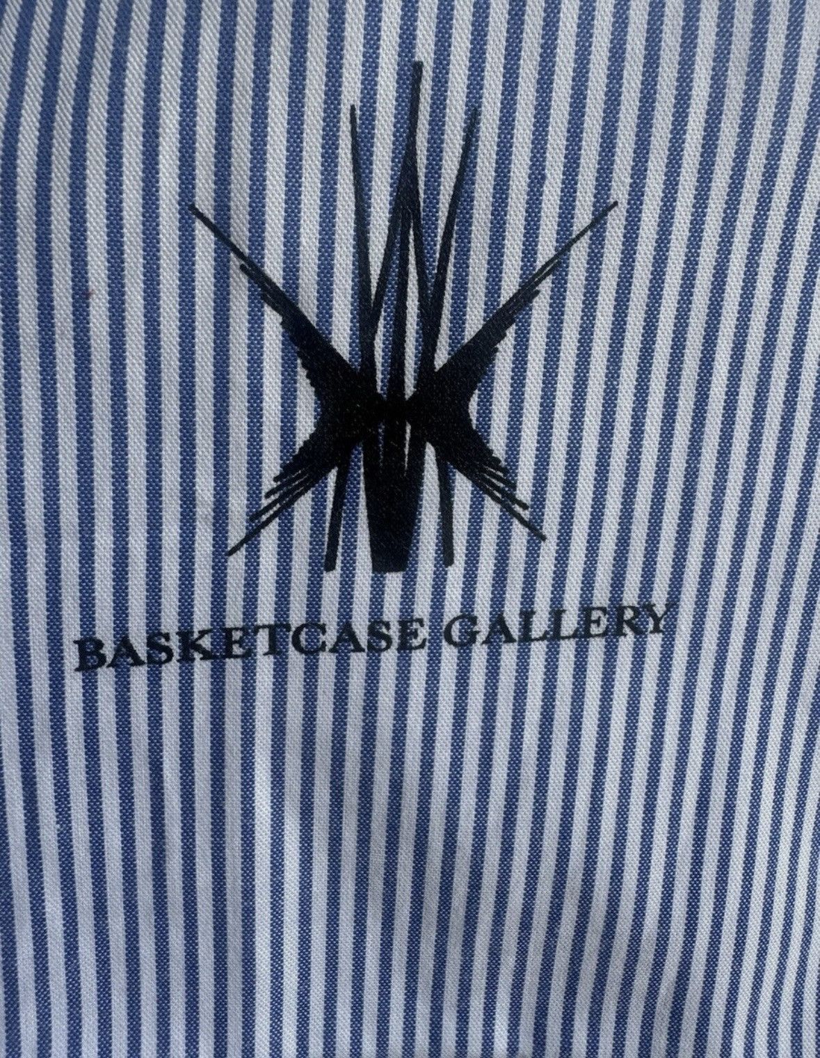 basketcase gallery Basketcase Gallery Button Up Size US S / EU 44-46 / 1 - 2 Thumbnail