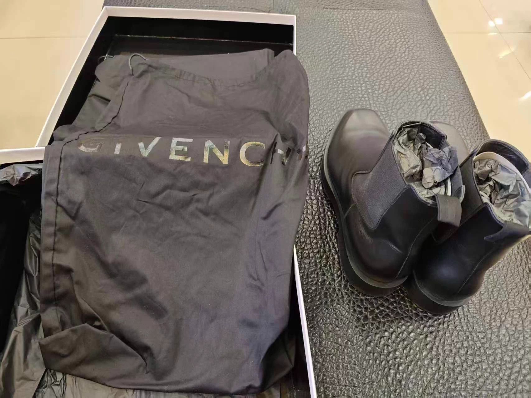 Givenchy Givenchy Men's Near New Chelsea Boots 44.5 Size US 11.5 / EU 44-45 - 8 Thumbnail