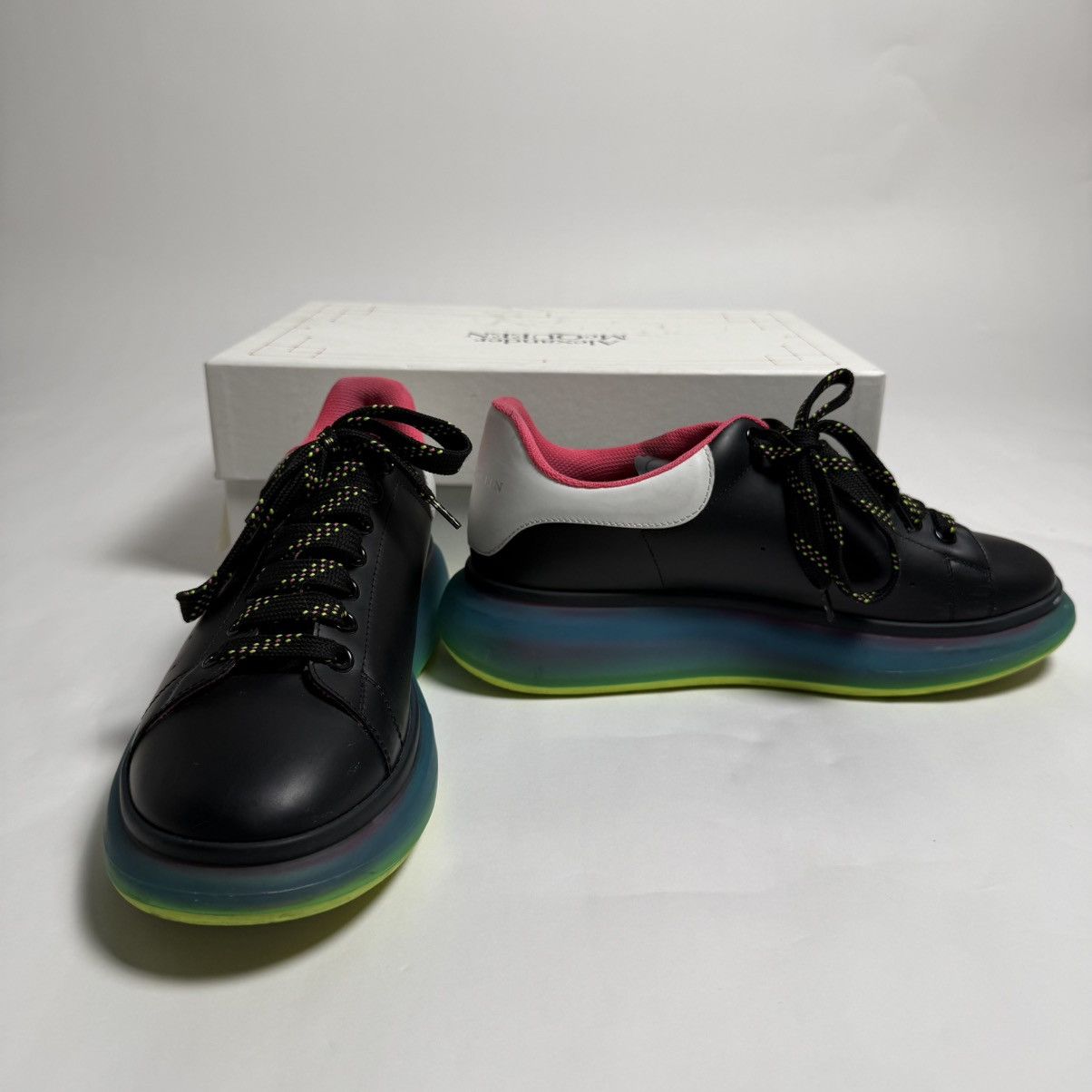 Alexander McQueen Alexander McQueen Sneakers Size US 10 / EU 43 - 1 Thumbnail