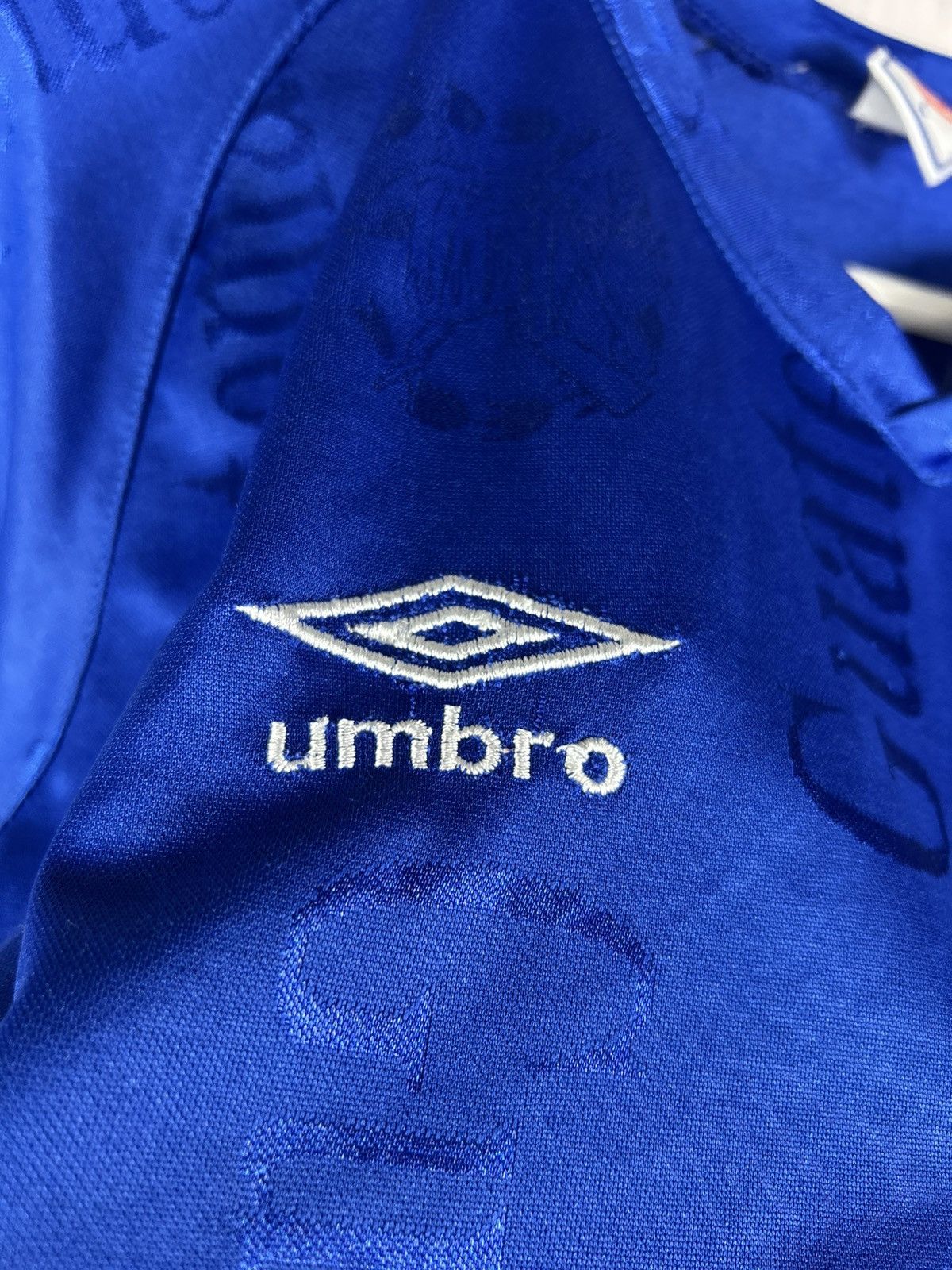 Umbro Vintage 90’s Umbro Guatemala Soccer Jersey Size L Size US L / EU 52-54 / 3 - 14 Thumbnail