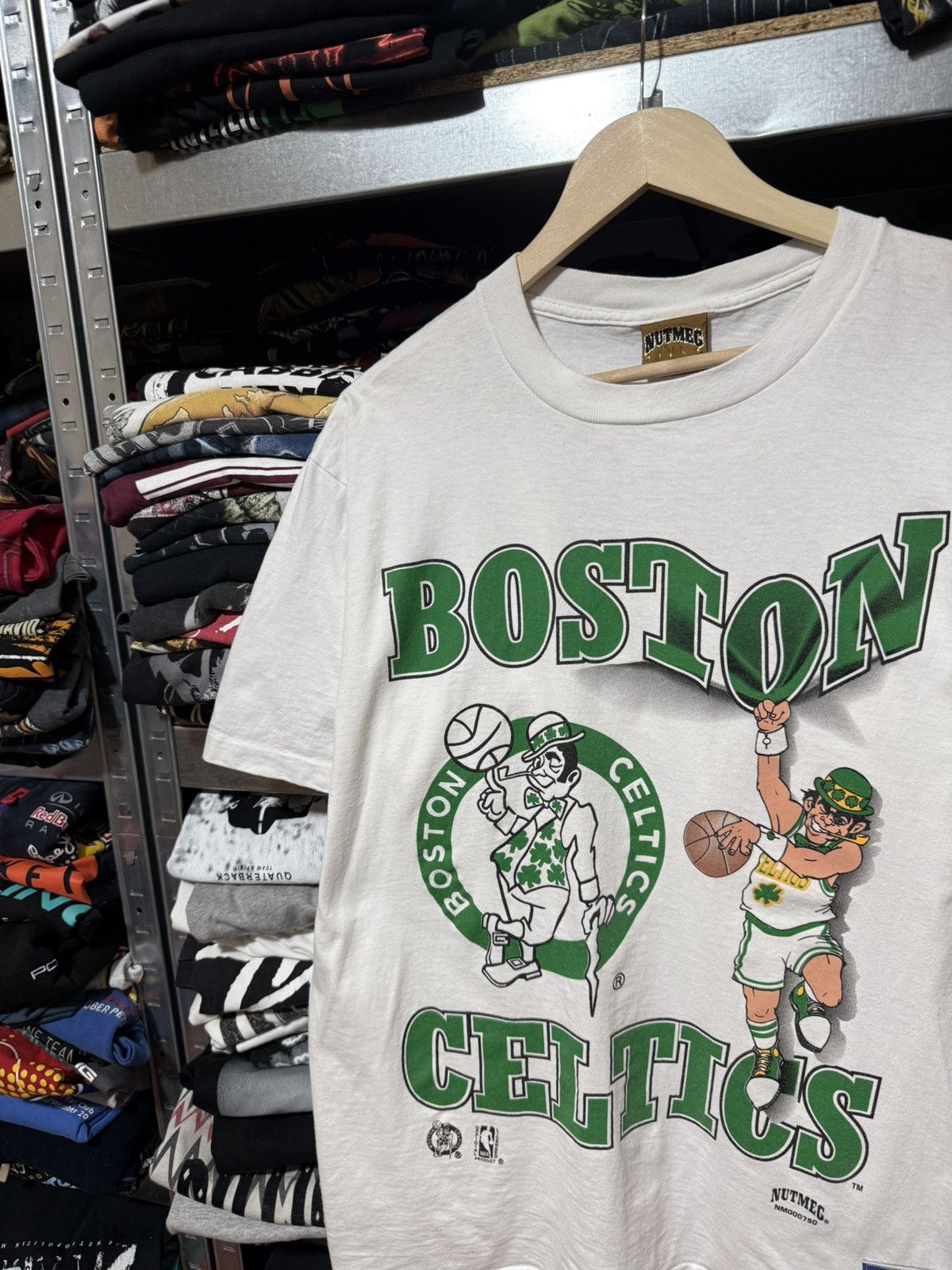 Nutmeg Vintage 90’s Nutmeg Boston Celtics NBA T-Shirt Y2K Hype Size US XL / EU 56 / 4 - 3 Thumbnail