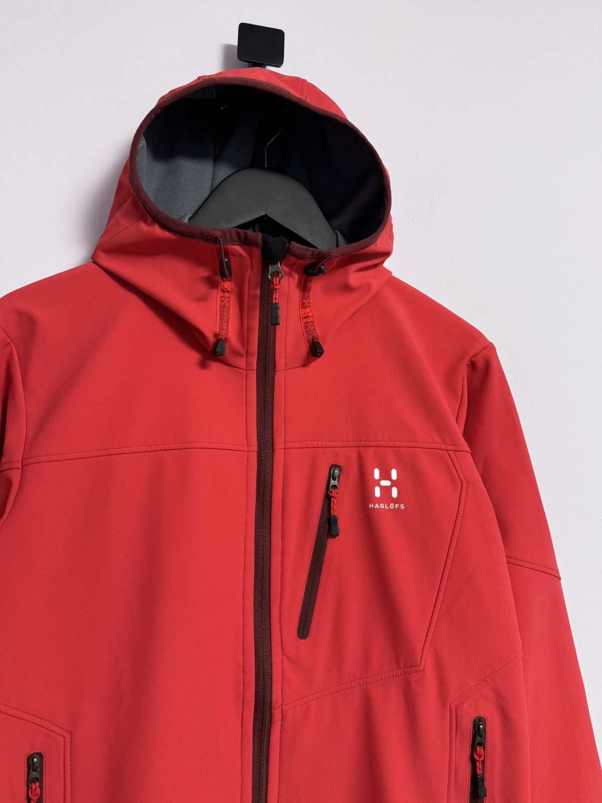 Haglofs Haglofs Womens Softshell Jacket Hooded Stretch Red Size L / US 10 / IT 46 - 2 Thumbnail