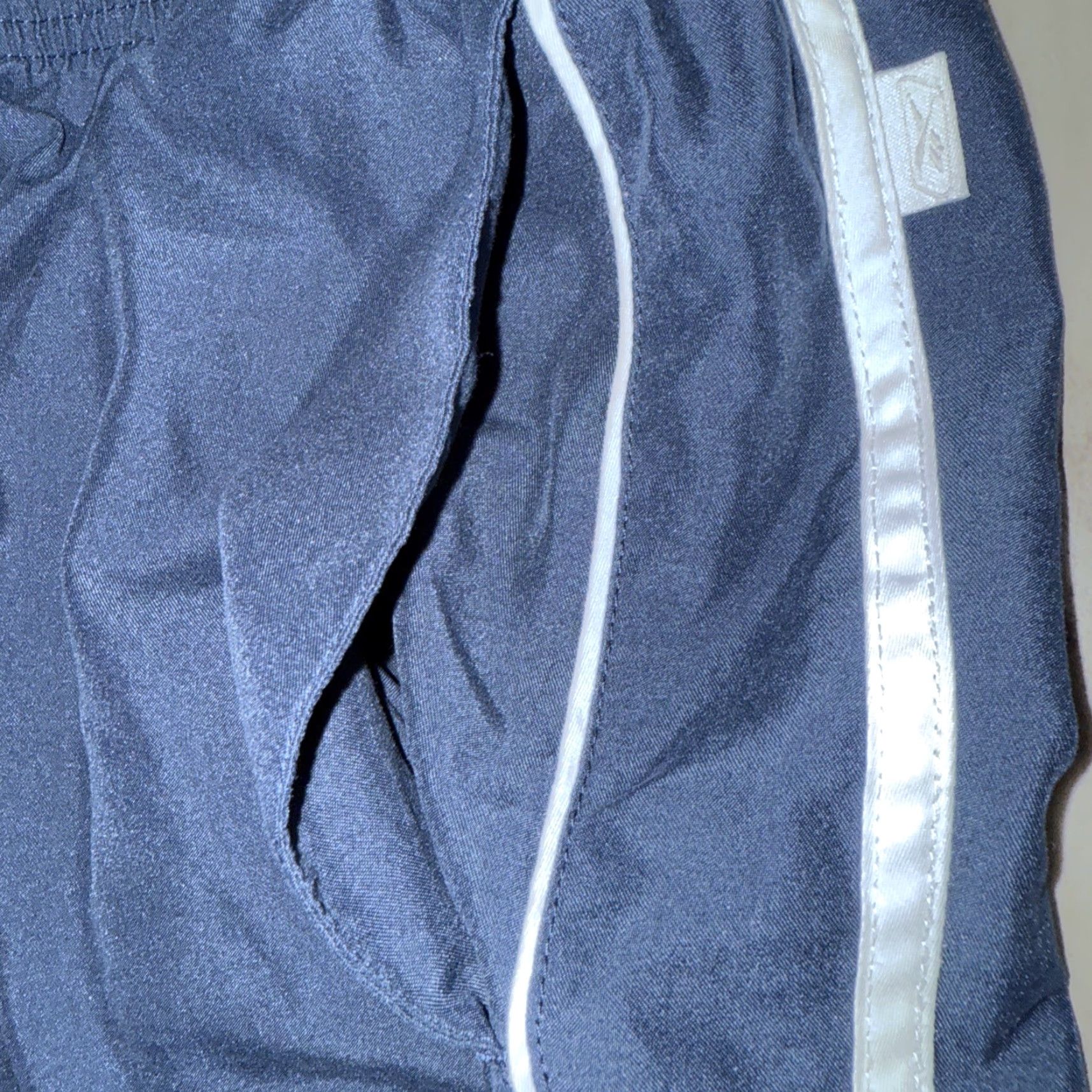 Reebok Reebok Navy Blue Polyester Elastic Waist Athletic Track Pants Striped XL Mens Regular Straight Pockets Gym & Training Size US 36 / EU 52 - 5 Thumbnail