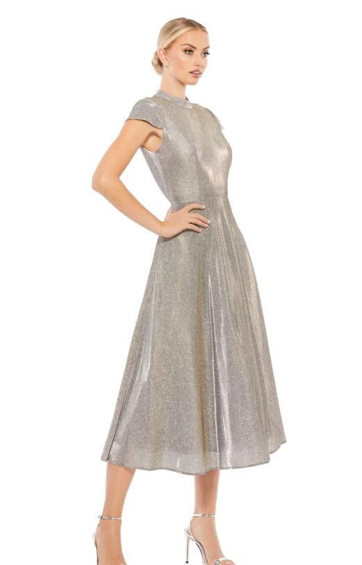 image of Designer Nwt!!metallic Cap Sleeve Tea-Length Dress Msrp $378 in Gold, Women's (Size XL)