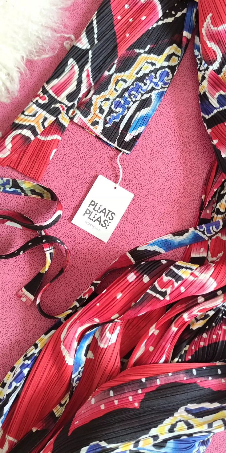 Issey Miyake Issey Miyake size:2 Red dragon-patterned face split windbr Size M / US 6-8 / IT 42-44 - 7 Thumbnail