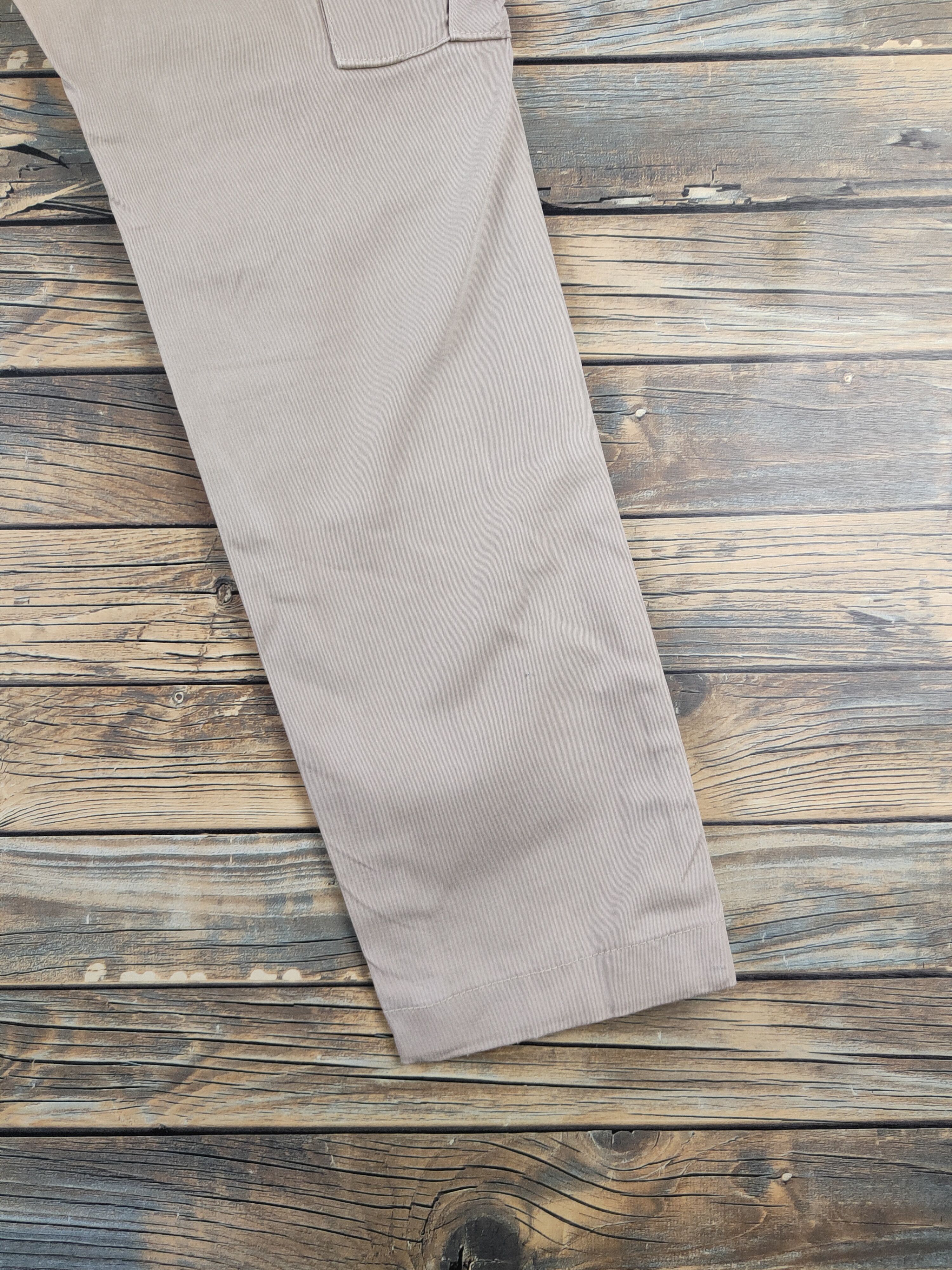 East Harbour Surplus DL East Harbour Surplus Beige Multipocket Cargo Pants #1363 Size US 30 / EU 46 - 11 Thumbnail