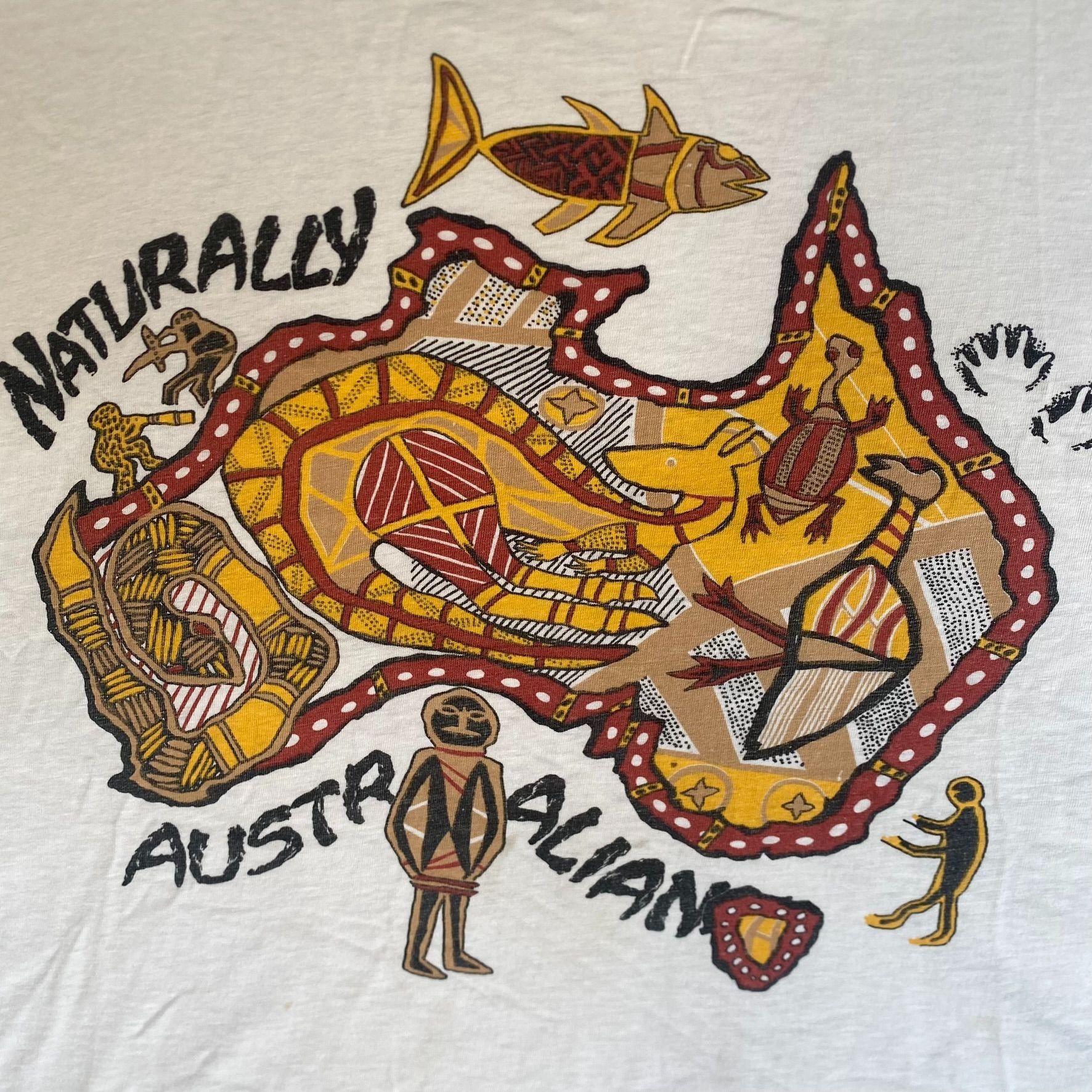 Vintage Vintage 90s Australia Nature Shirt Tribal Animal Tourist Tee Size US M / EU 48-50 / 2 - 2 Thumbnail