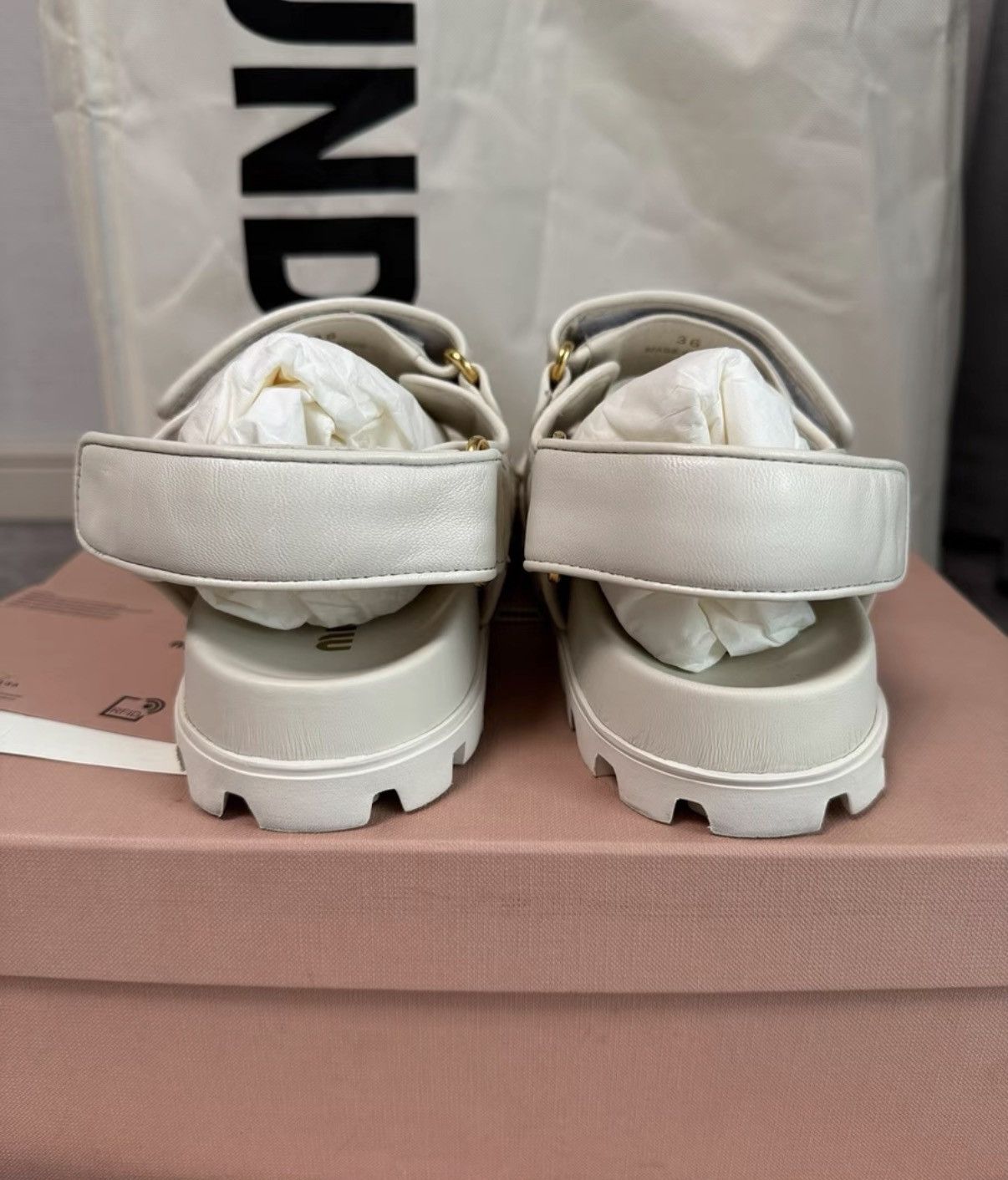 Miu Miu Miu Miu White Velcro Sandals Beach Slides K6 Size US 6 / IT 36 - 4 Thumbnail
