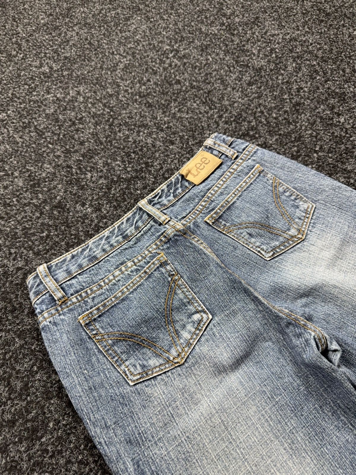 Lee Archive 90s Retro Lee Japan Y2K Flare Denim Jeans Low Rise Size 28" / US 6 / IT 42 - 16 Thumbnail