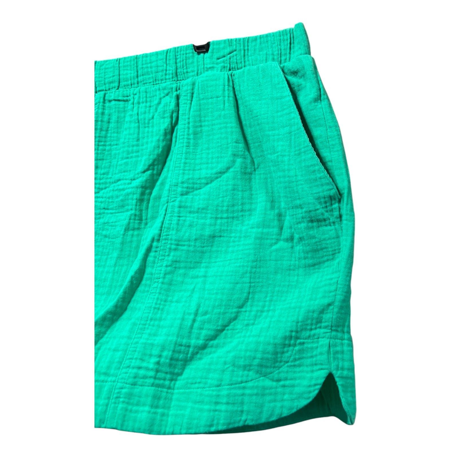 Other Universal Thread - Women's High-Rise Pull-On Short - Green - Size 42" / US 20 - 12 Thumbnail