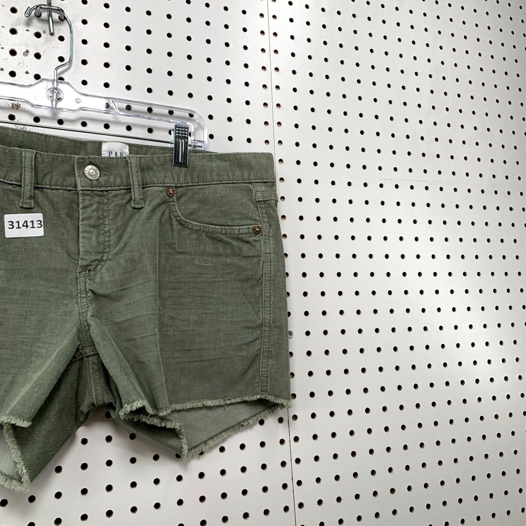 Gap Gap Cut Off Shorts Women 6 Olive Green NWT 32x4 Casual Outdoor Raw Hem Size 28" / US 6 / IT 42 - 2 Thumbnail