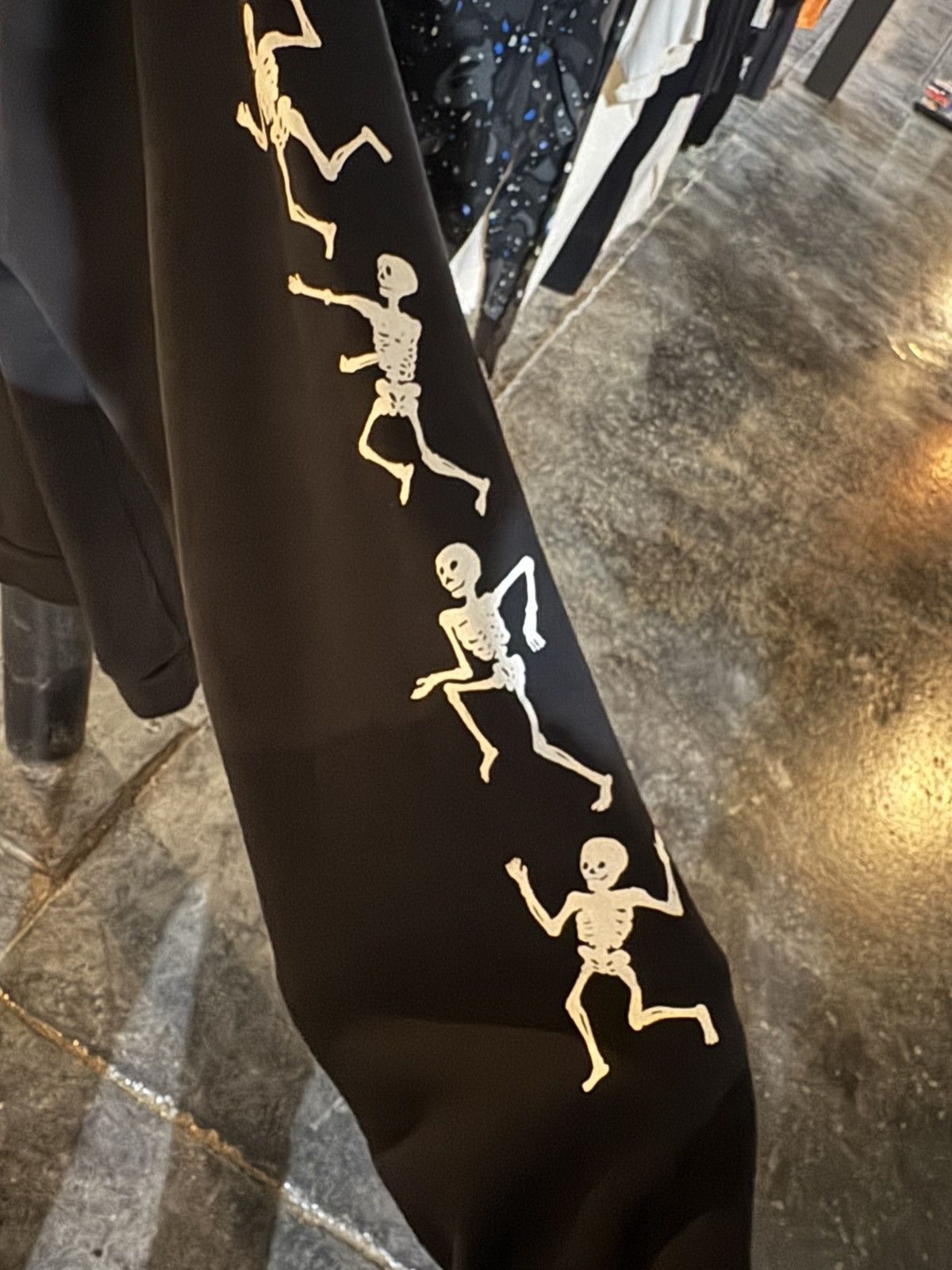 Designer × Palm Angels Palm Angels black dance of death hoodie, size large Size US L / EU 52-54 / 3 - 3 Thumbnail