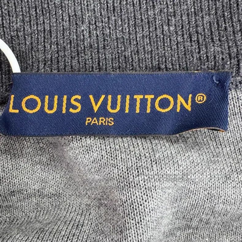 Louis Vuitton Louis Vuitton New jacquard wool knit zip-up jacket Size US M / EU 48-50 / 2 - 3 Thumbnail