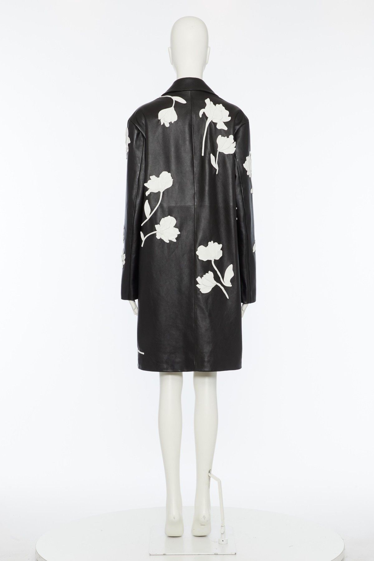 Valentino o1s1wg110525 Floral Applique Leather Coat in Black Size M / US 6-8 / IT 42-44 - 3 Thumbnail