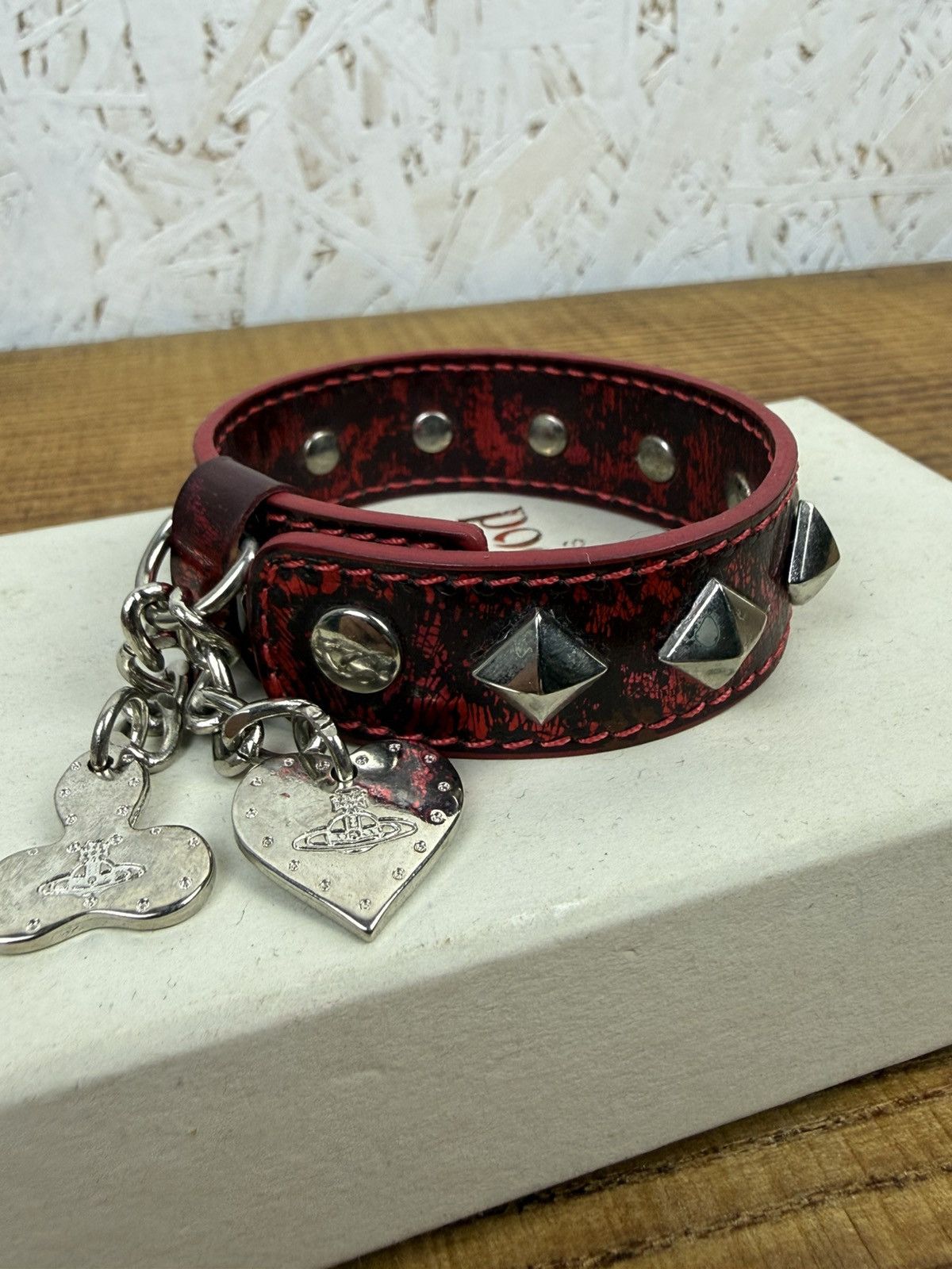 Vivienne Westwood Vivienne Westwood Studded Charm Orb Leather Bracelet SS03 Size ONE SIZE - 2 Thumbnail