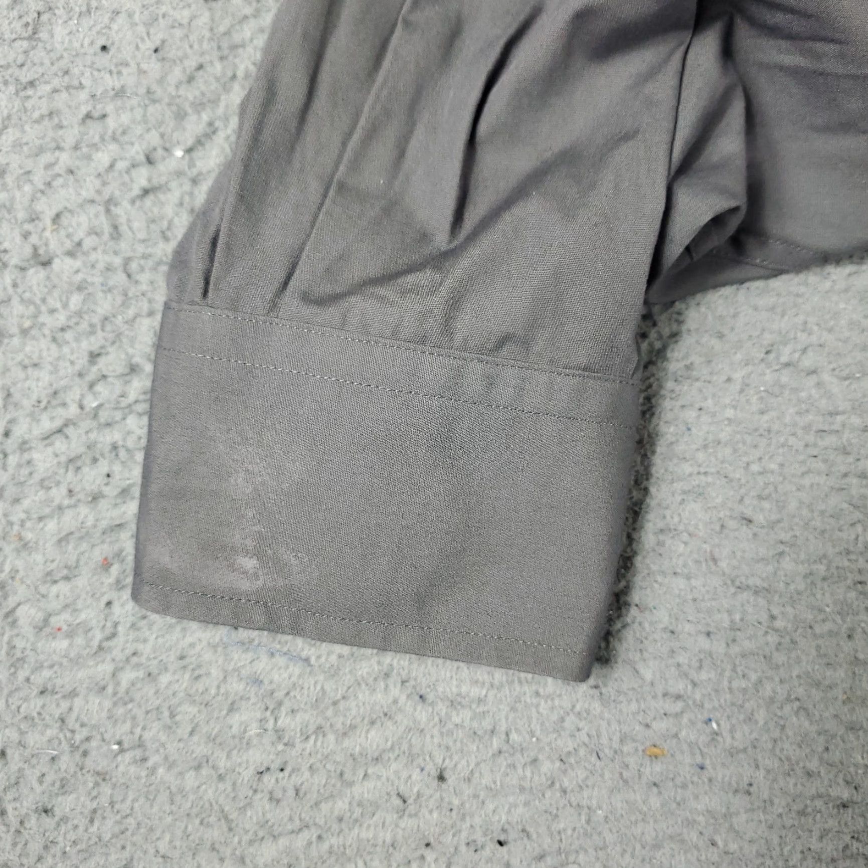 Nautica VINTAGE Nautica Dress Shirt Mens 15.5 Gray Long Sleeve Button Up Regular 100% Cotton, Stained, Business Casual, Formal, 90s/Modern, Mens Size 40R - 4 Thumbnail