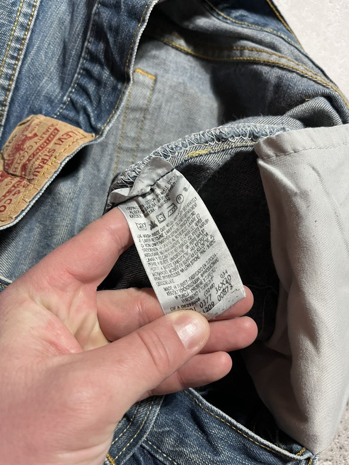 Jean × Levi's × Vintage Levis 501 Vintage 90s USA Distressed Denim Jeans Baggy Size US 36 / EU 52 - 13 Thumbnail