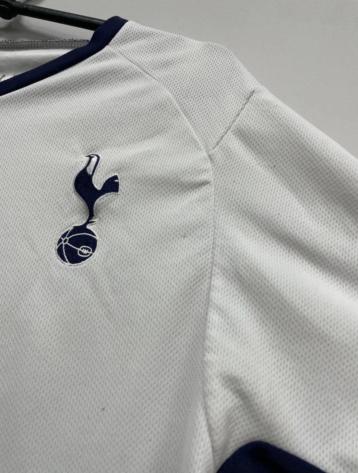 Puma Tottenham Hotspur 2008/2009 Home Football Shirt Jersey #8 Size US M / EU 48-50 / 2 - 9 Thumbnail
