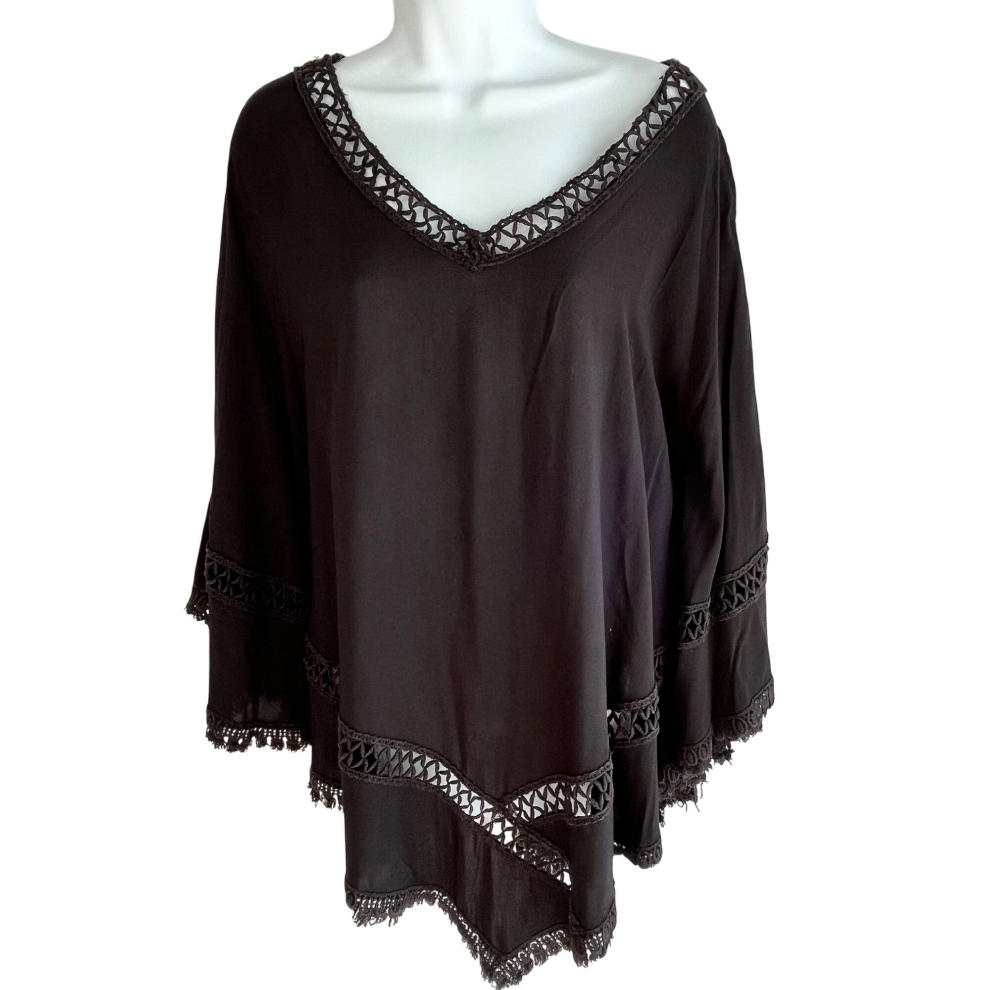 Vintage Womens Medium Black Poncho Top With Crochet Trim 87s Size M / US 6-8 / IT 42-44 - 1 Thumbnail