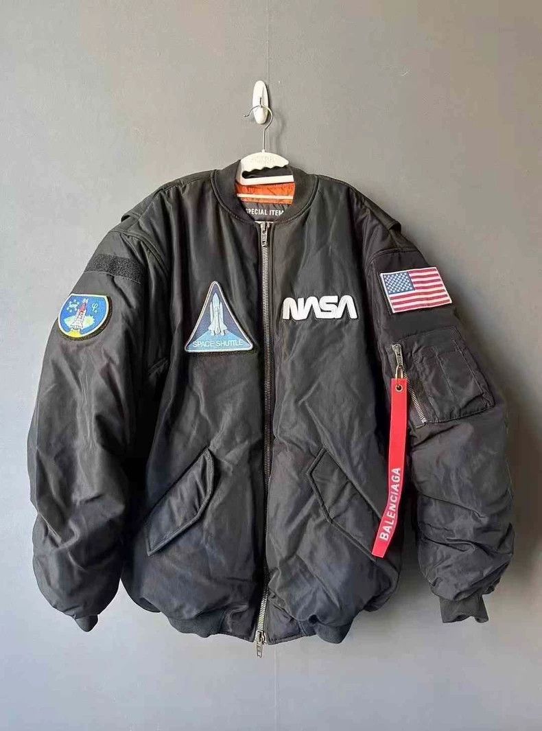 Balenciaga Balenciaga NASA cotton jacket 2501-Nextarrow Size XS / US 0-2 / IT 36-38 - 1 Thumbnail