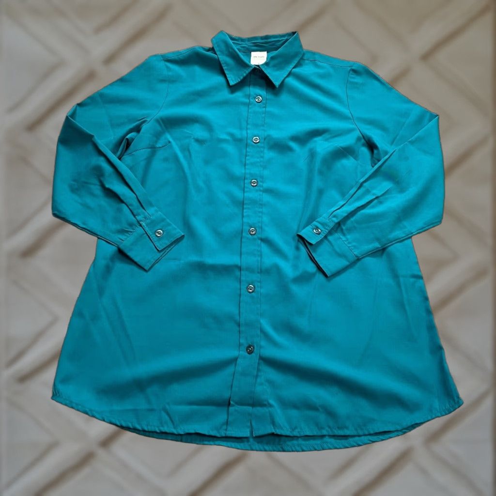 Blair Blair Button Up Dress Shirt Womens Medium Blue Rayon Collared Long Sleeves Work Size M / US 6-8 / IT 42-44 - 1 Thumbnail