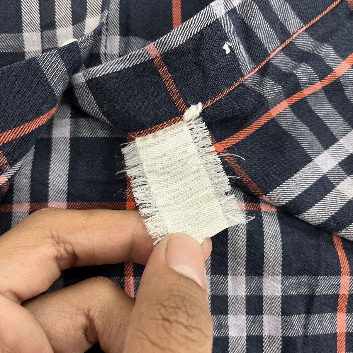 Burberry × Vintage 🇬🇧Vintage Burberrys Shirt Nova Check Long Shirt ( WOMEN’S ) Size US S / EU 44-46 / 1 - 8 Thumbnail