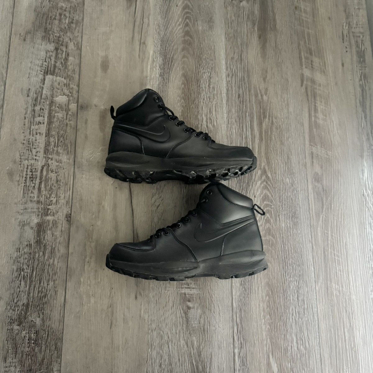 Nike NIKE • Manoa "Leather Black" (8M) Size US 8 / EU 41 - 1 Thumbnail